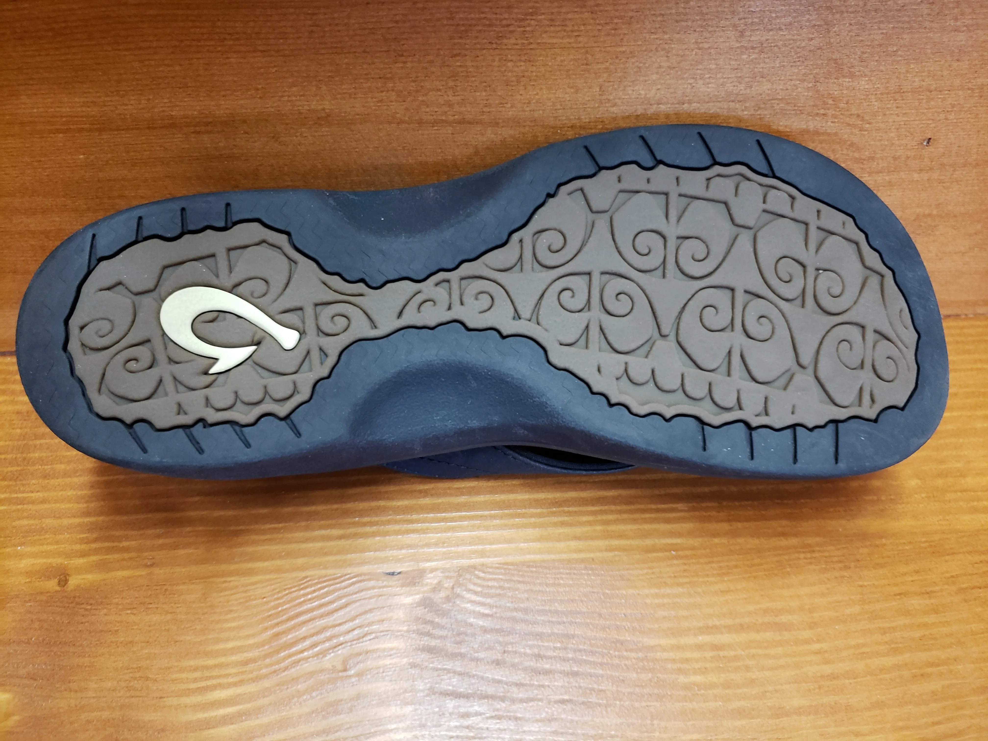 Low Profile Olukai Ohana flip flop Black 20110-4040