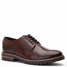 Base London Halsey Washed Derby Executive Mode Elite Look