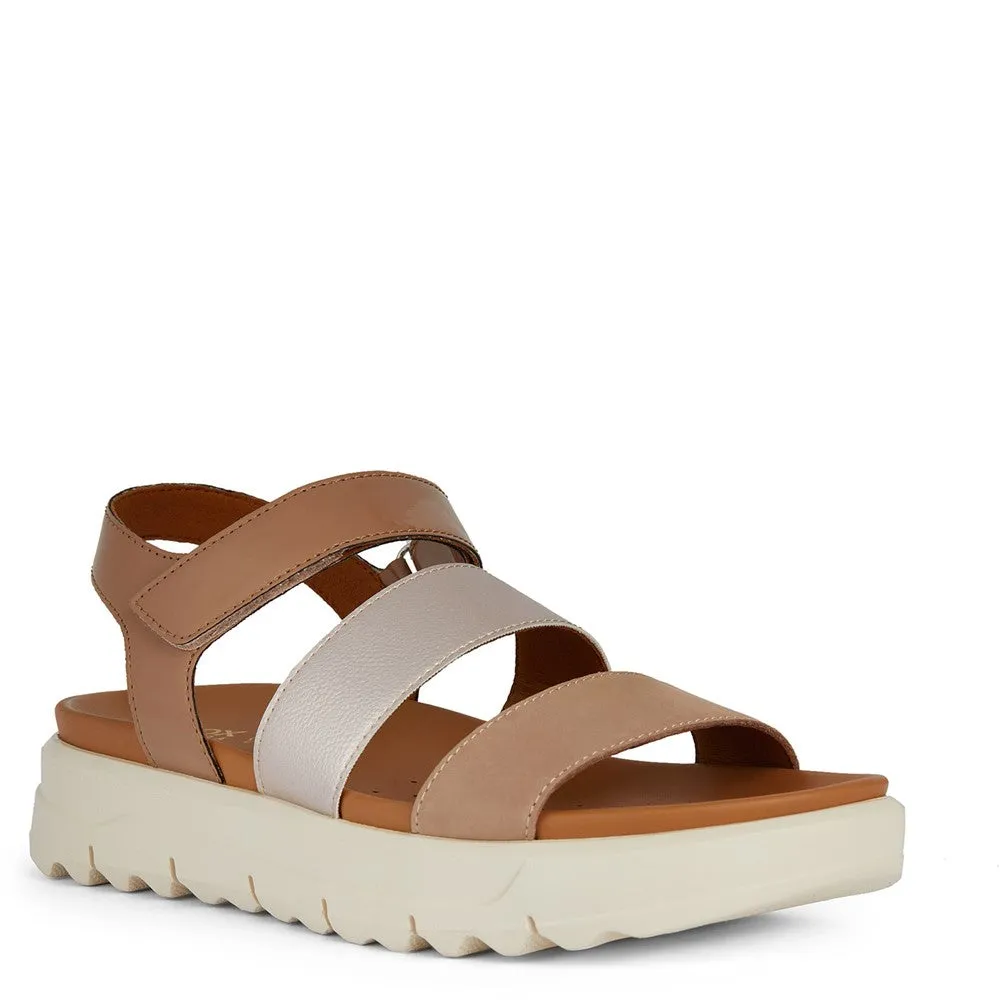 Geox D Xand 2.1S B Sandals Supportive Travel Shoes. Urban Fresh