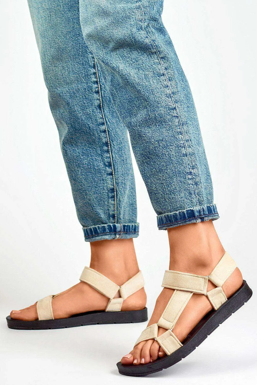 Minimal Sandals Eco-Friendly Chic Sandals for Trendy Women