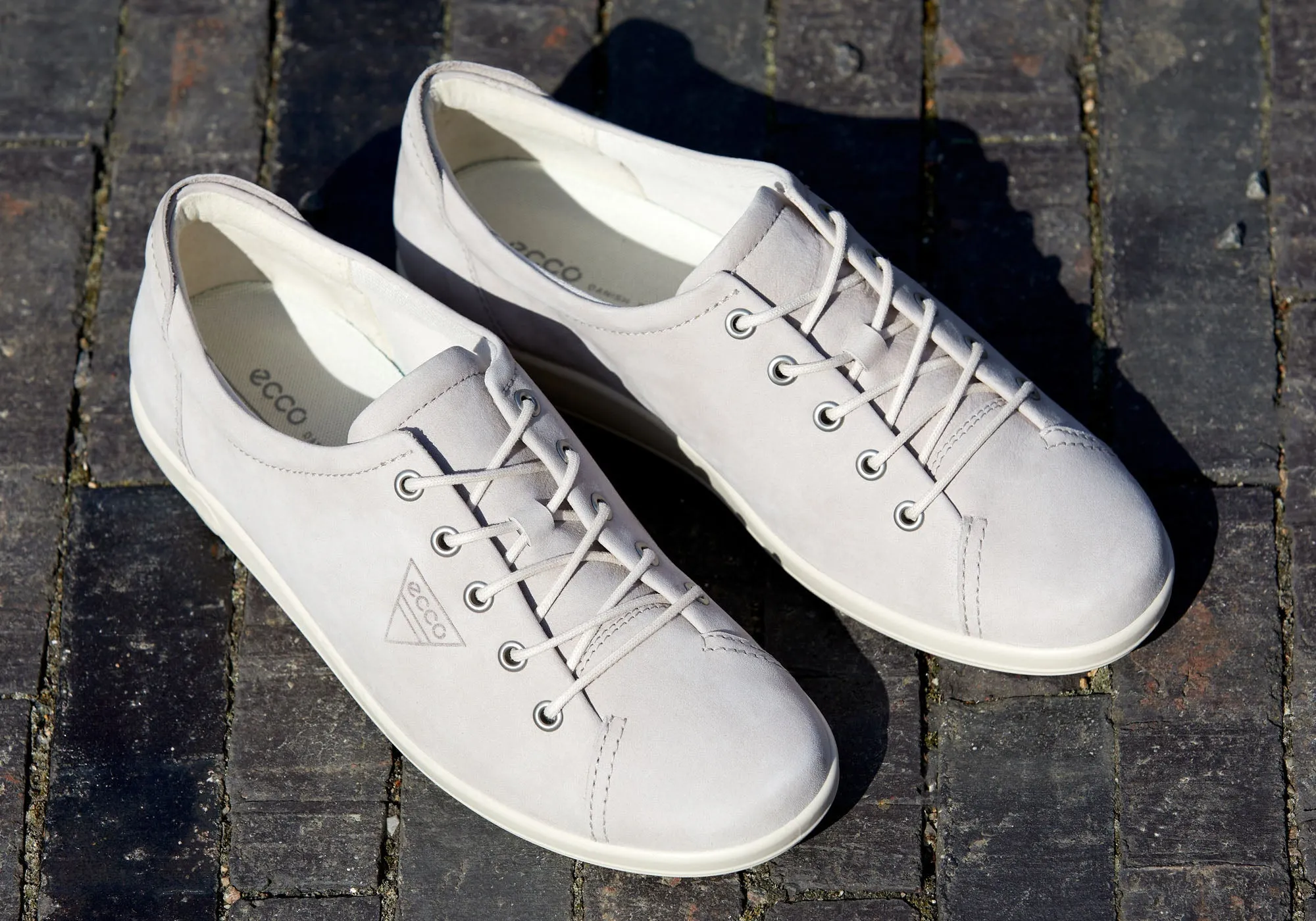 ECCO Womens Comfortable Leather Soft 2.0 Sneakers Shoes Adidas Tiger Shoes