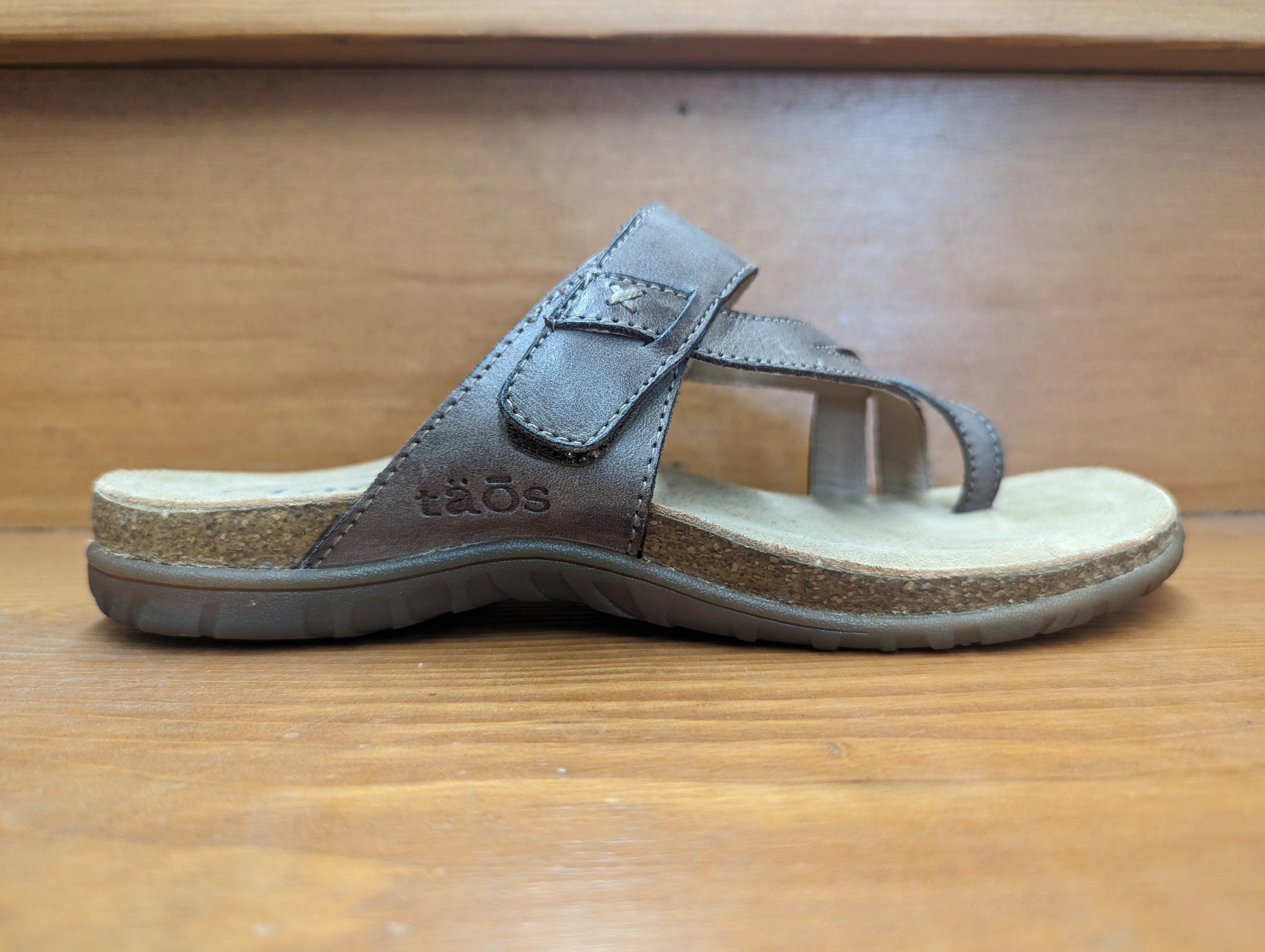 Taos Perfect Espresso Padded collar Float Comfort