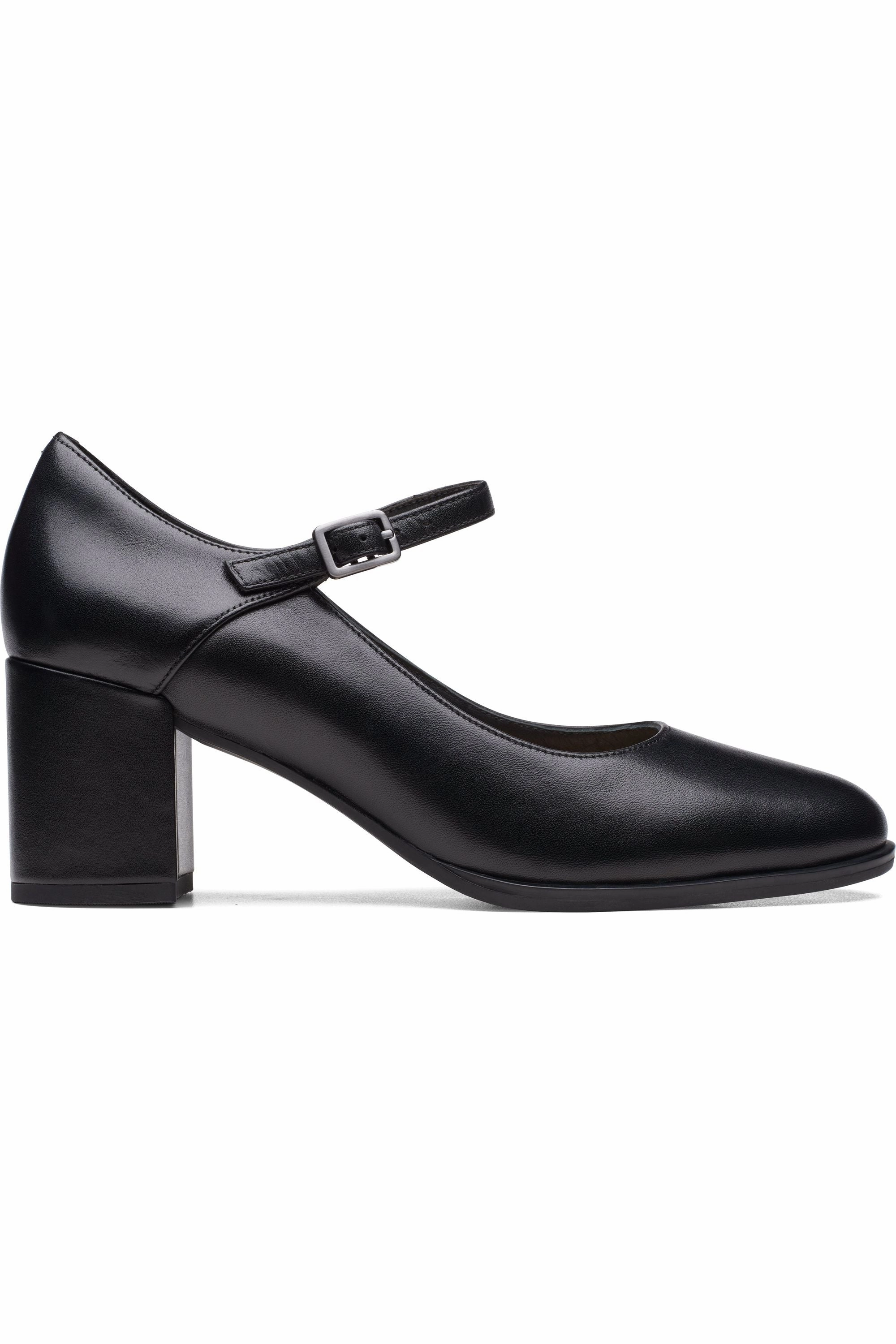 Clarks Freva55 Strap in black leather Board Walk