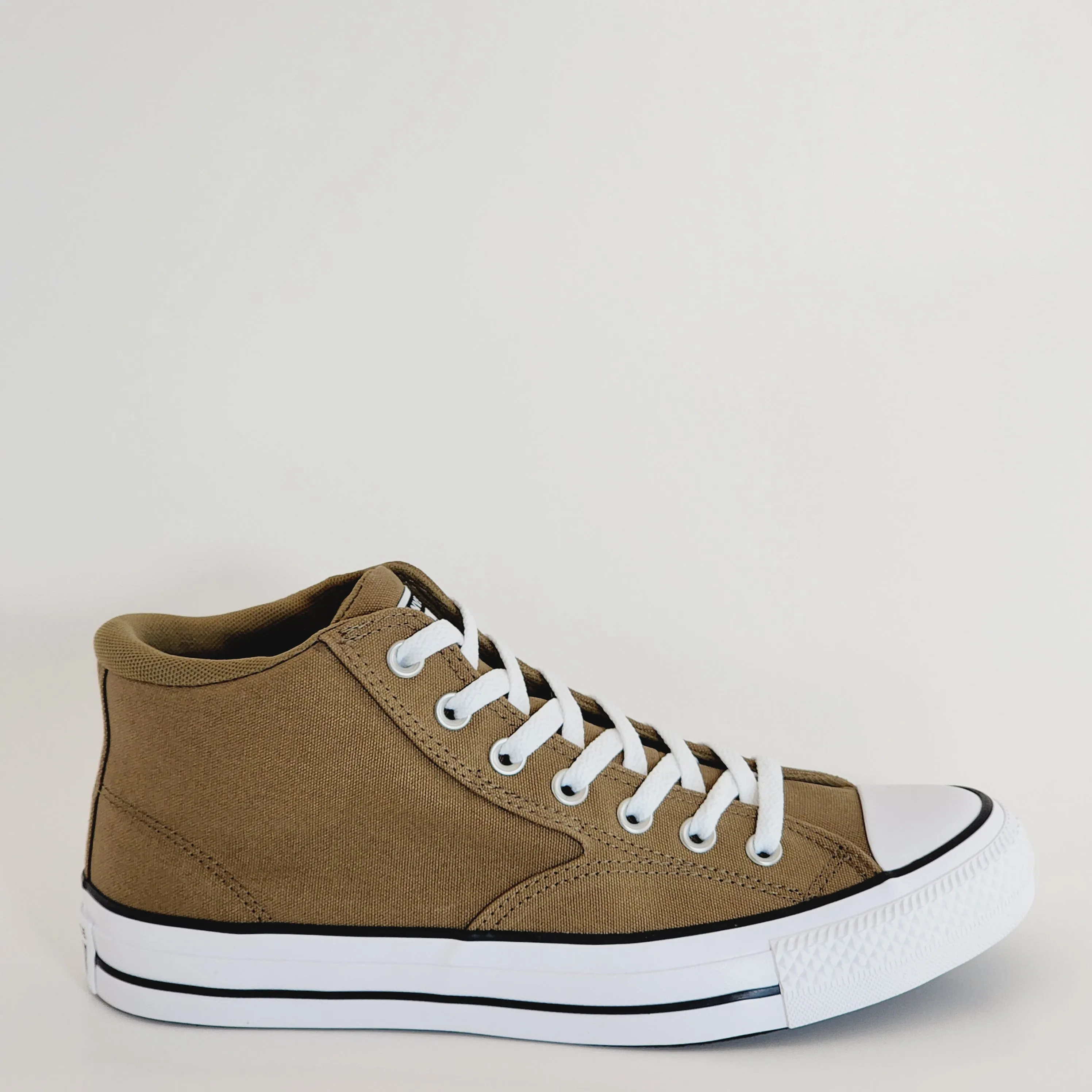 Best Asics Running Shoes For Narrow Feet Converse CTAS Mid Malden Street Crafted Vintage Athletic Sneaker A05408F NWT