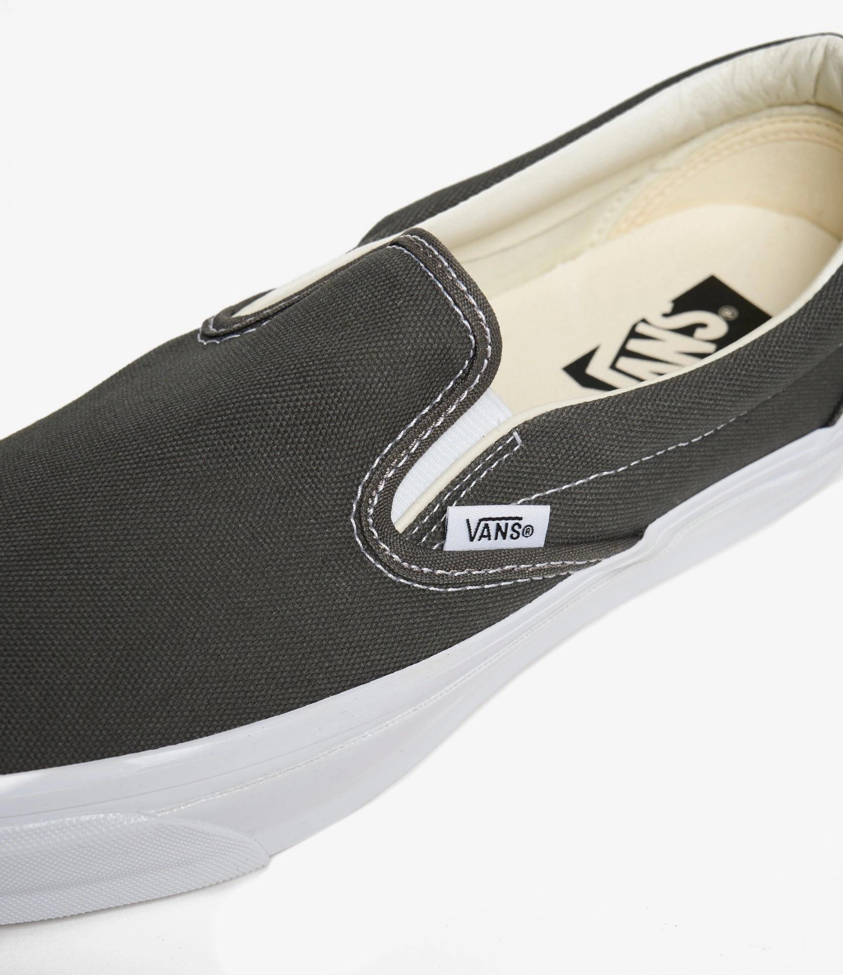 Anti blister Slip - On Reissue 98 LX - Gunmetal
