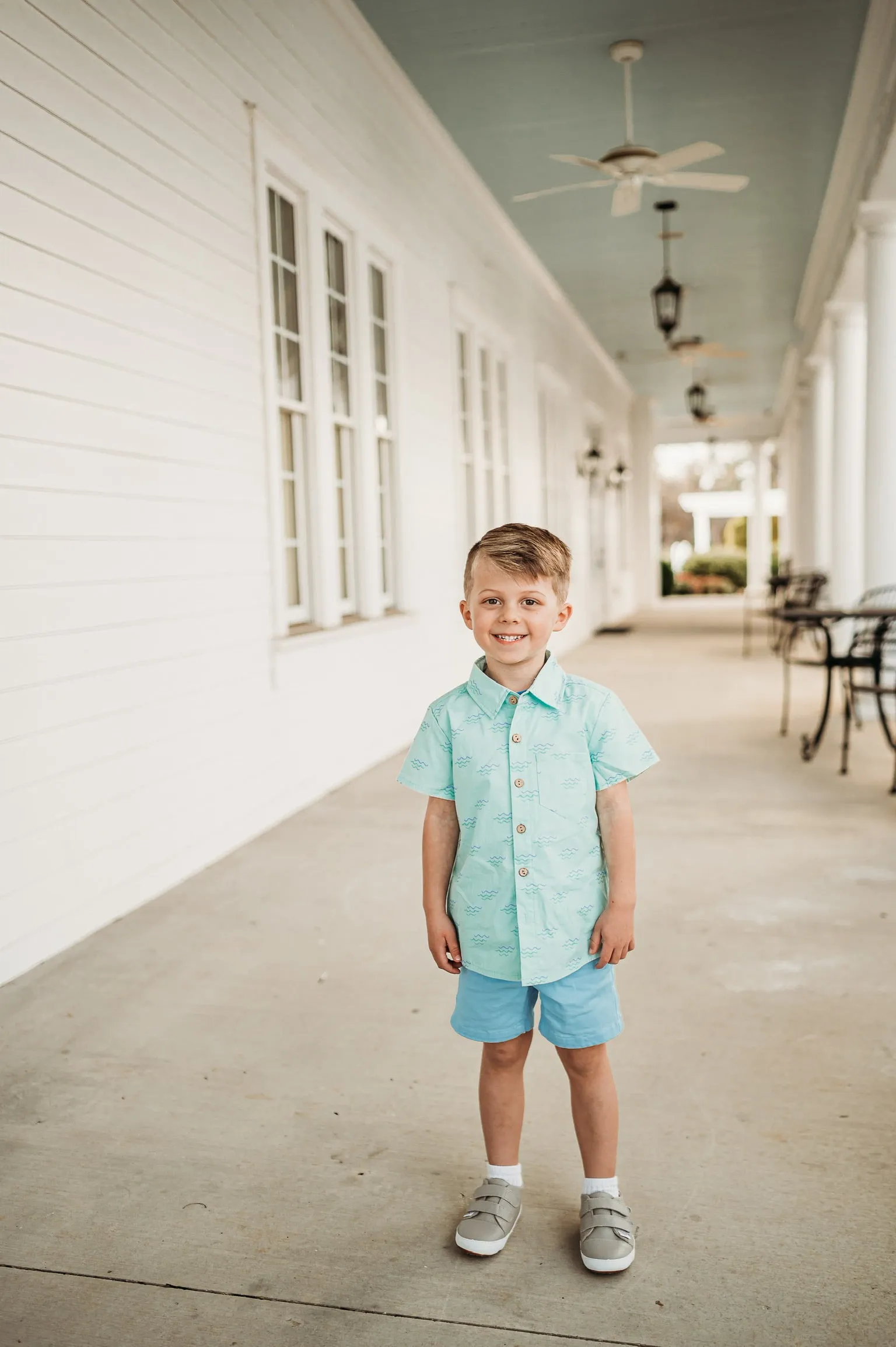 Casual Gray Low Top Asics Running Shoes For Underpronation