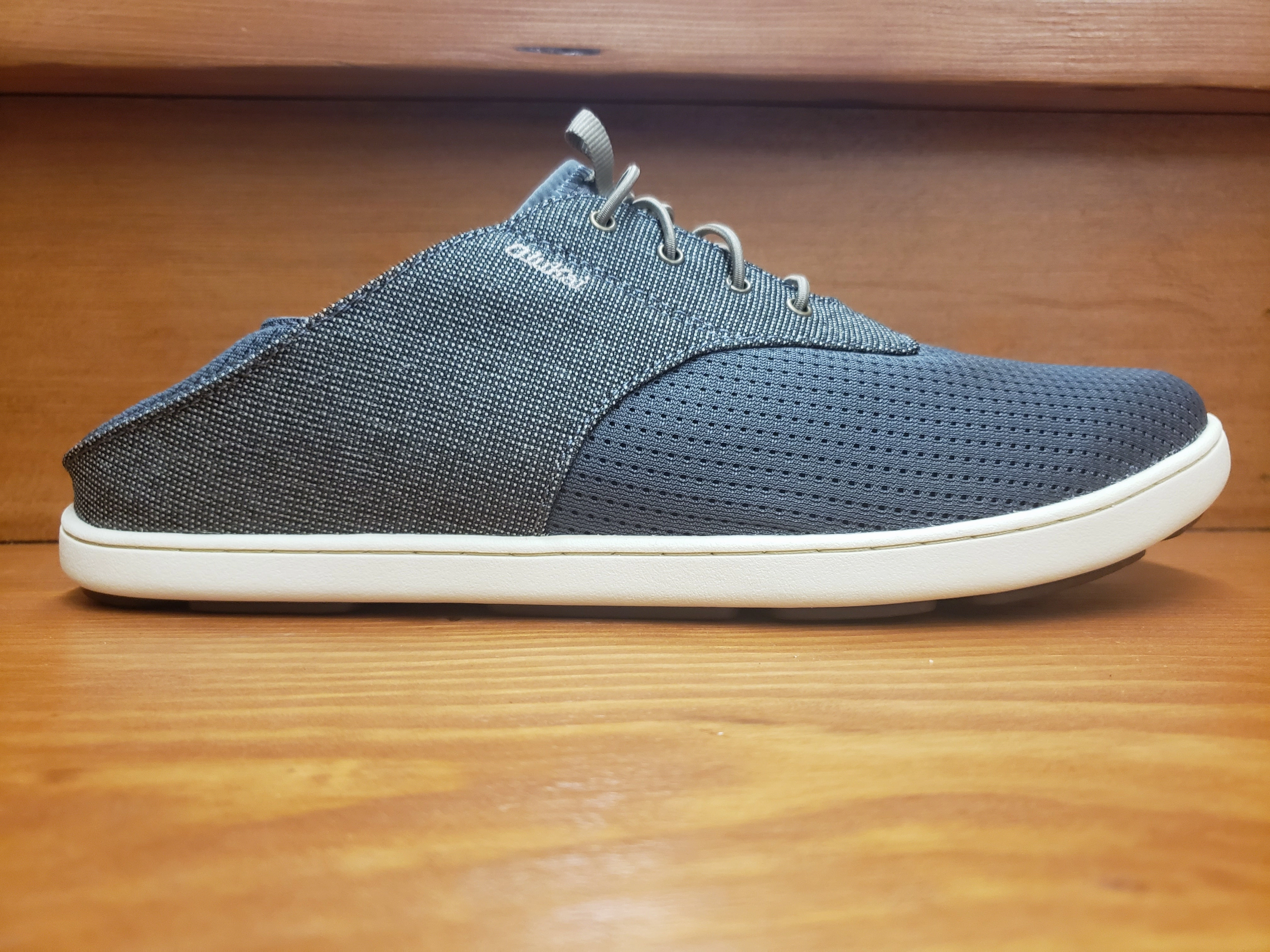 Olukai Nohea Moku Mesh Charcoal     10283-2610 Break Pace Dog Run