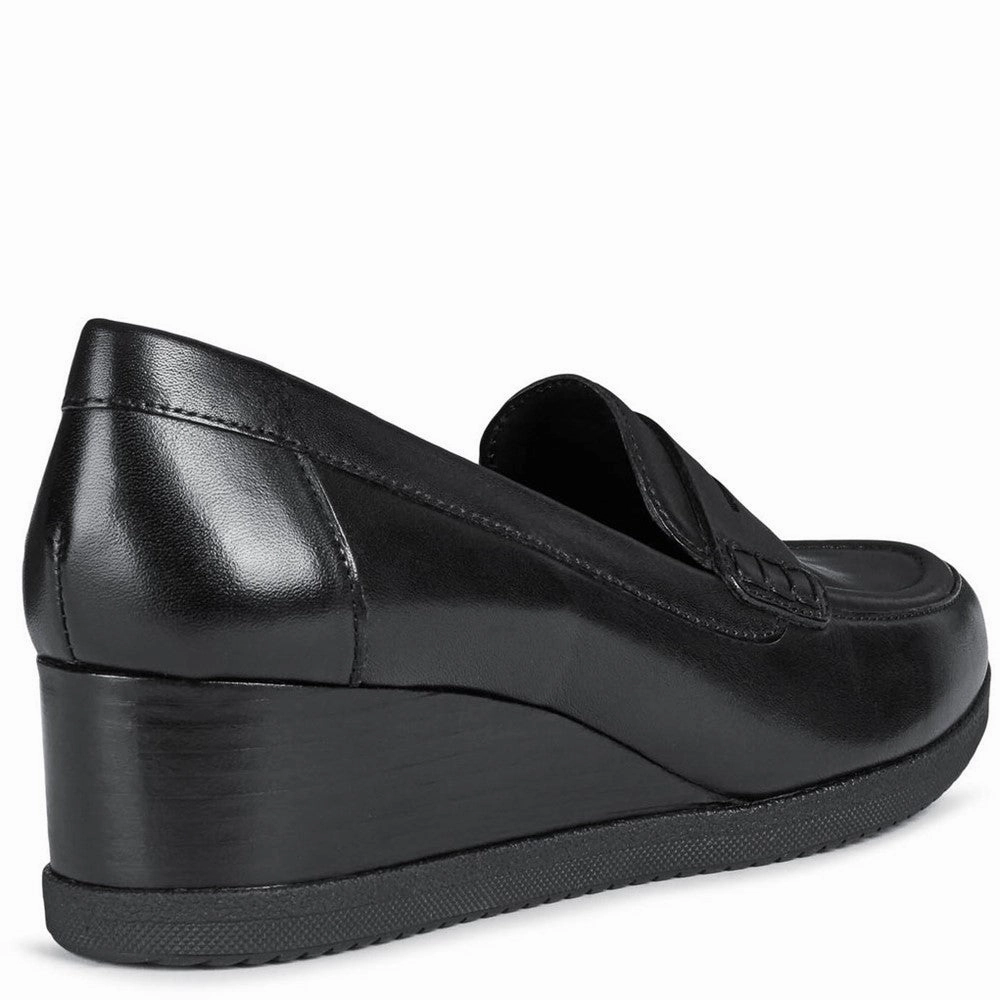 Everyday Outfit Comfortable Shoes Geox Anylla Wedge Moccasins