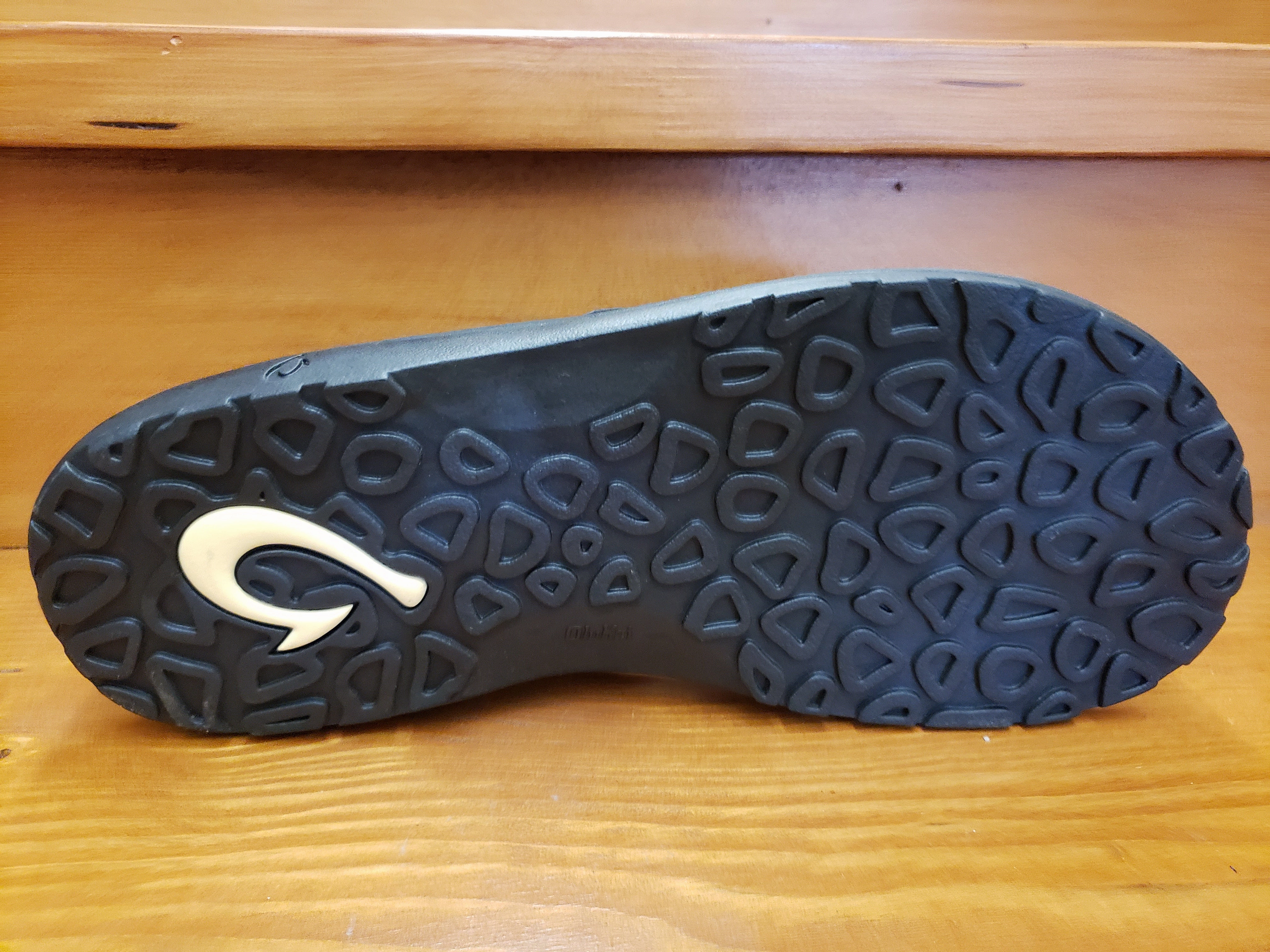 Everyday Comfort Summer essentials Olukai Ohana flip flop Black 10110-4040
