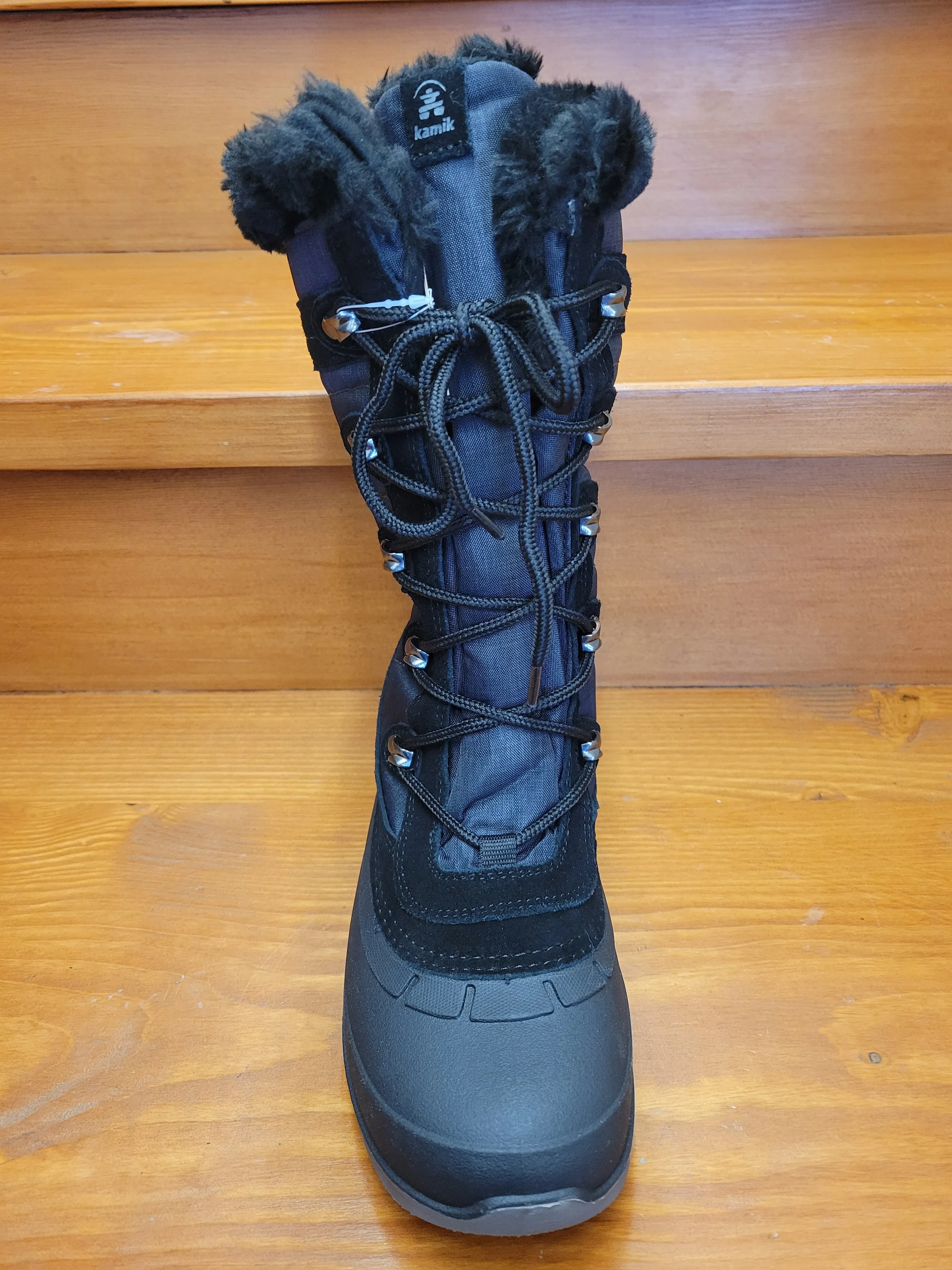 Kamik Snovalley 4 Black NK2283 Practical Use Vintage Vibe