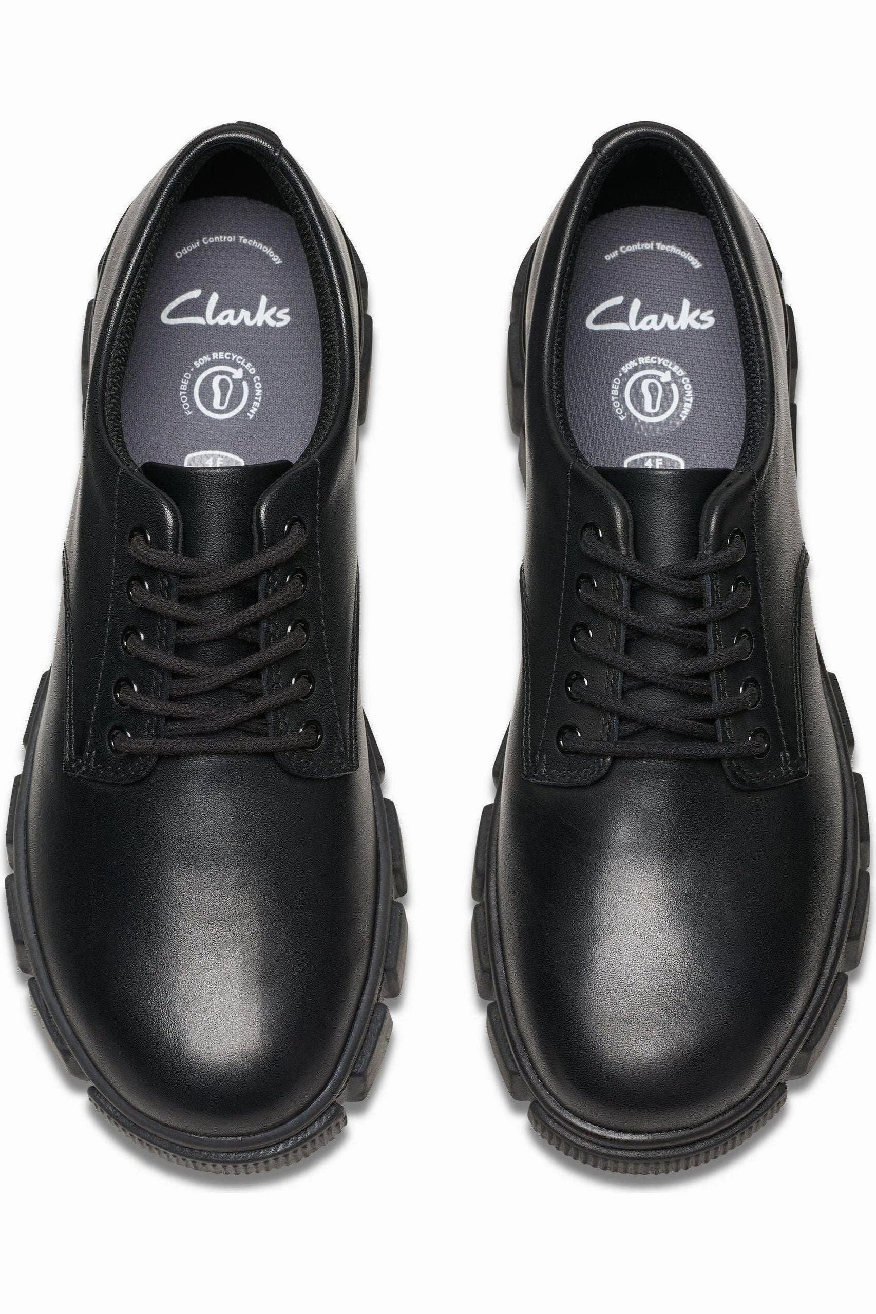 Jog Step Urban Play Clarks Evyn Lace Youth black leather