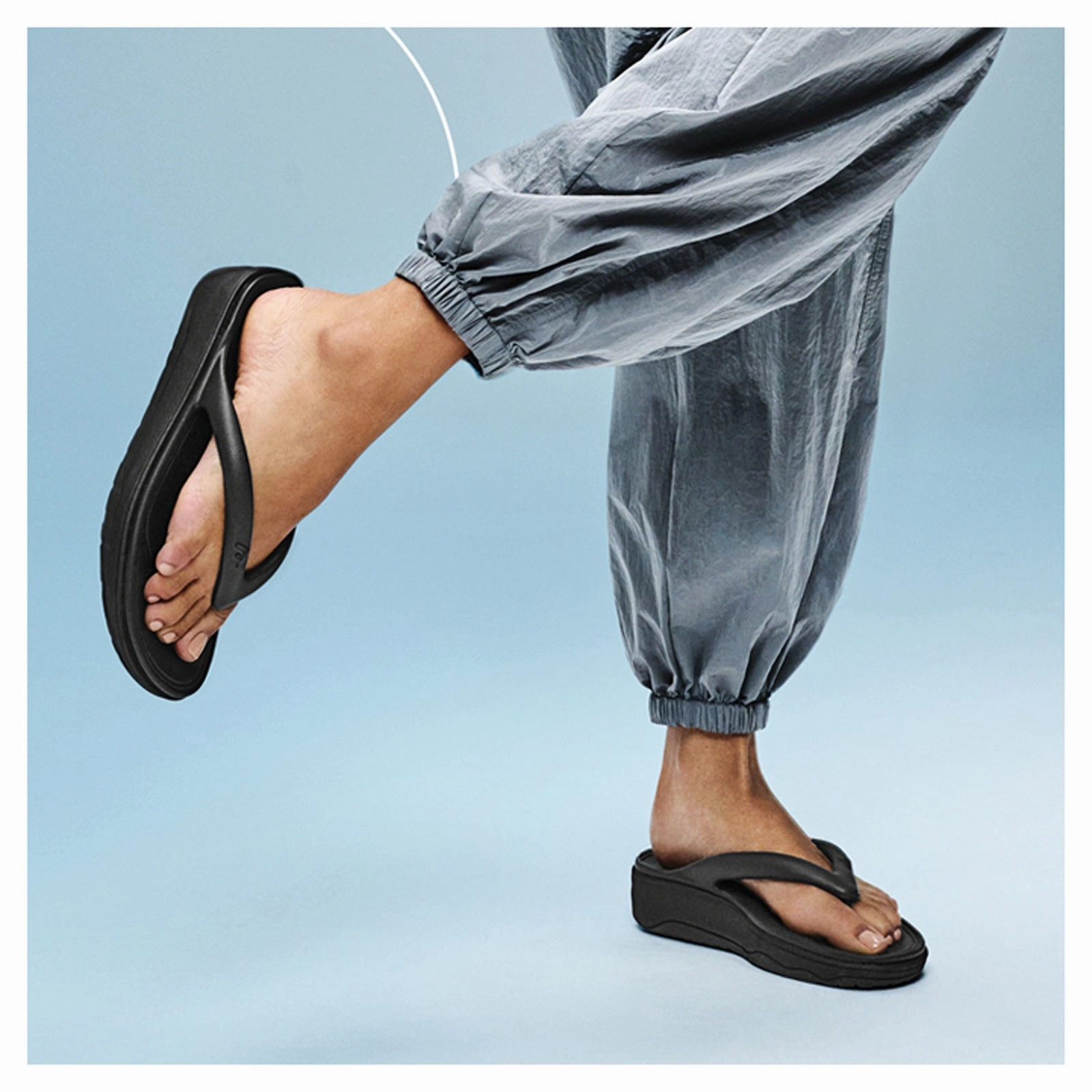 Event Chic Neutral Look Women's FitFlop, Relieff Thong Sandal