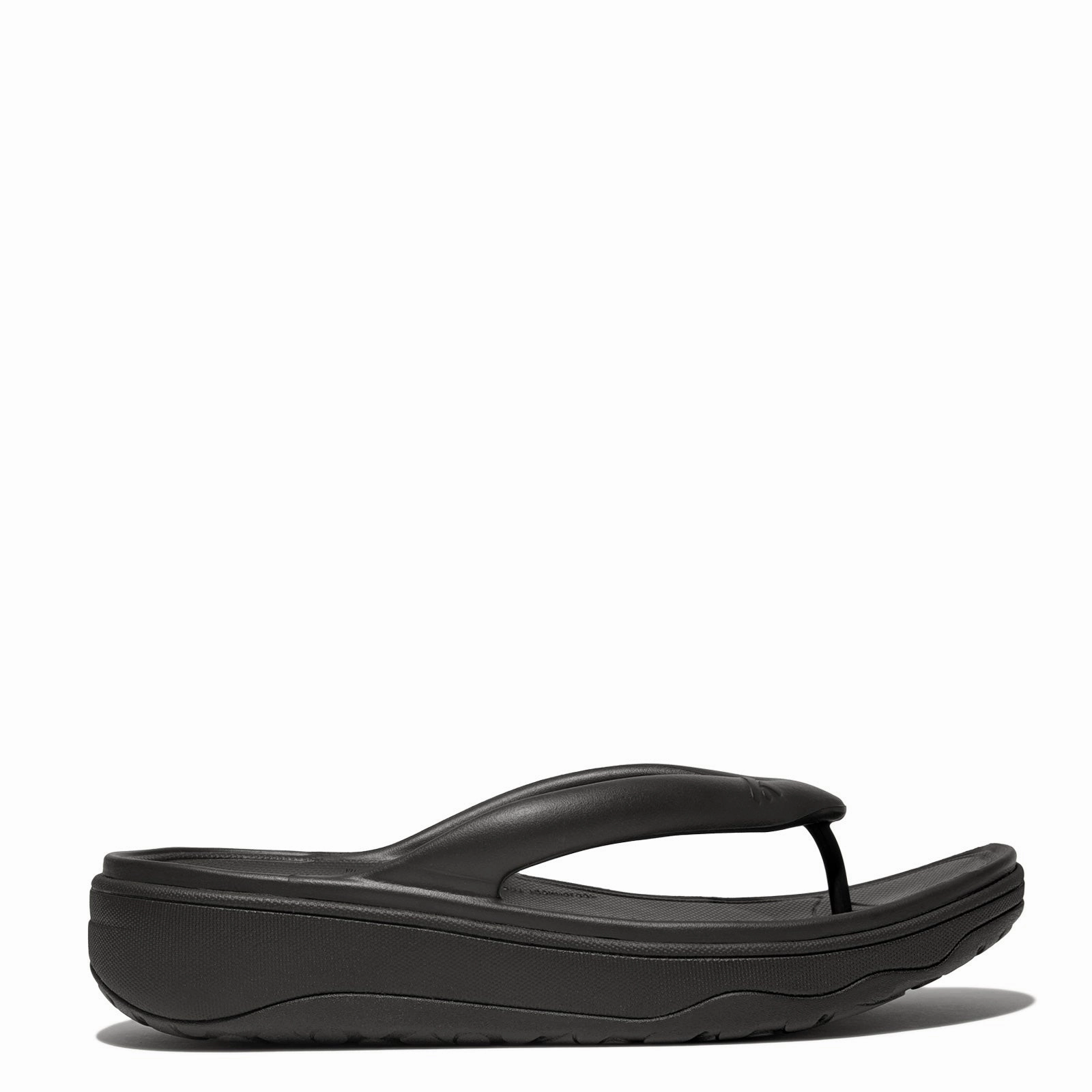 Women's FitFlop, Relieff Thong Sandal Quick Holiday Gear Travel Footwear