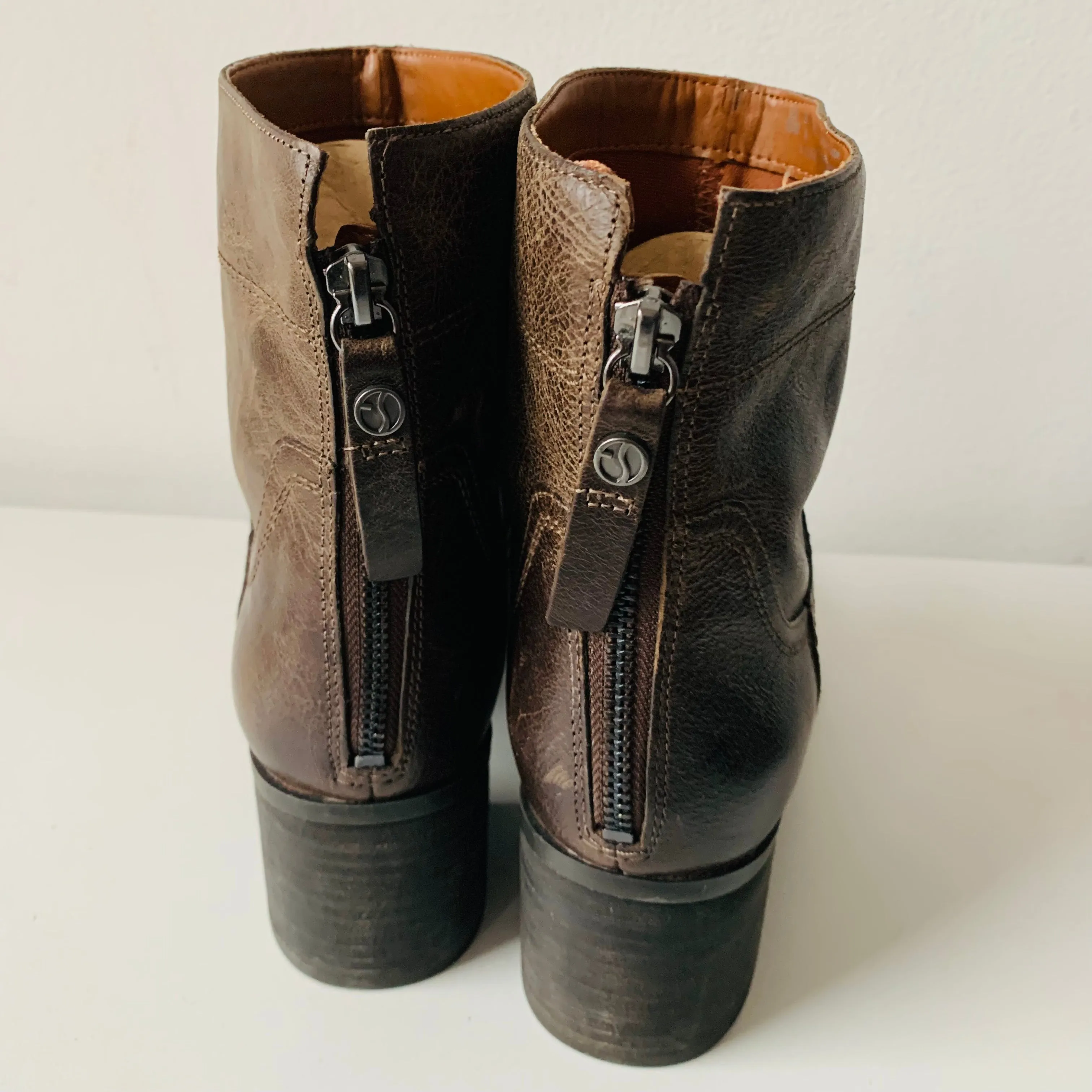 Adidas Nizza Platform Shoes Franco Sarto Brown Distressed Leather Boots Size 10