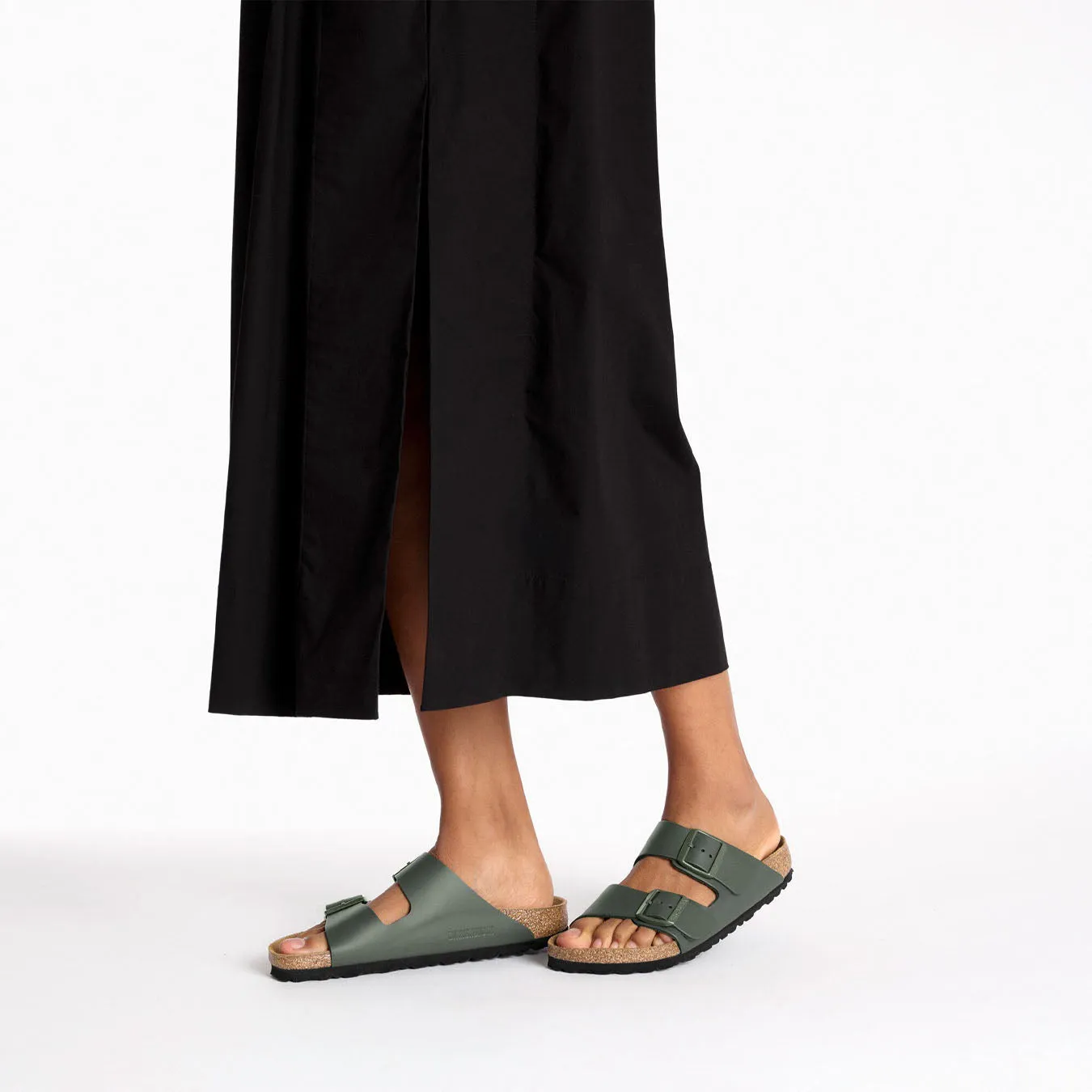 Comfy Travel Flats Birkenstock Womens Arizona Sandal Narrow Fit Thyme