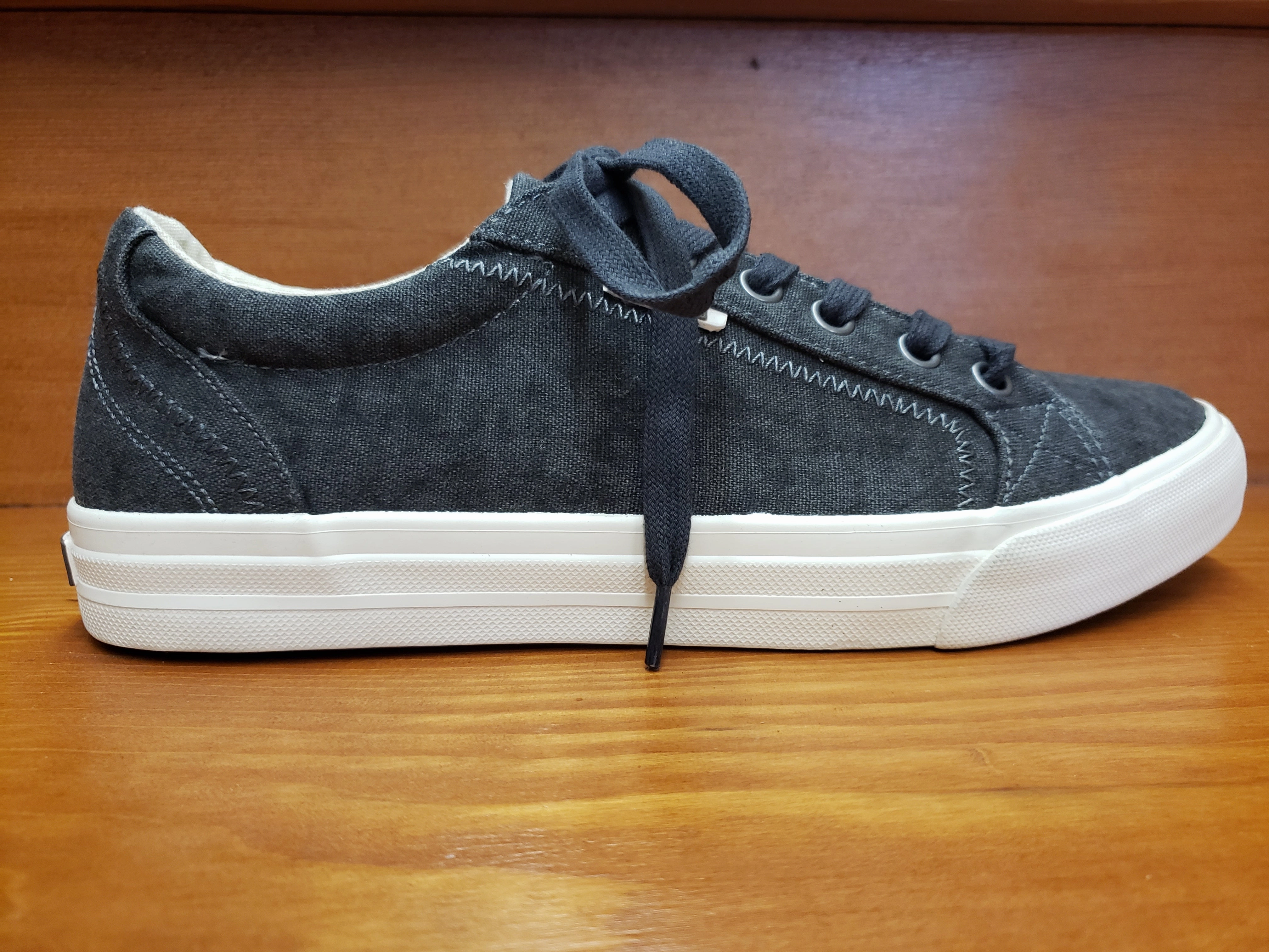 Airport Style Style Match Taos Plim Soul Charcoal washed canvas