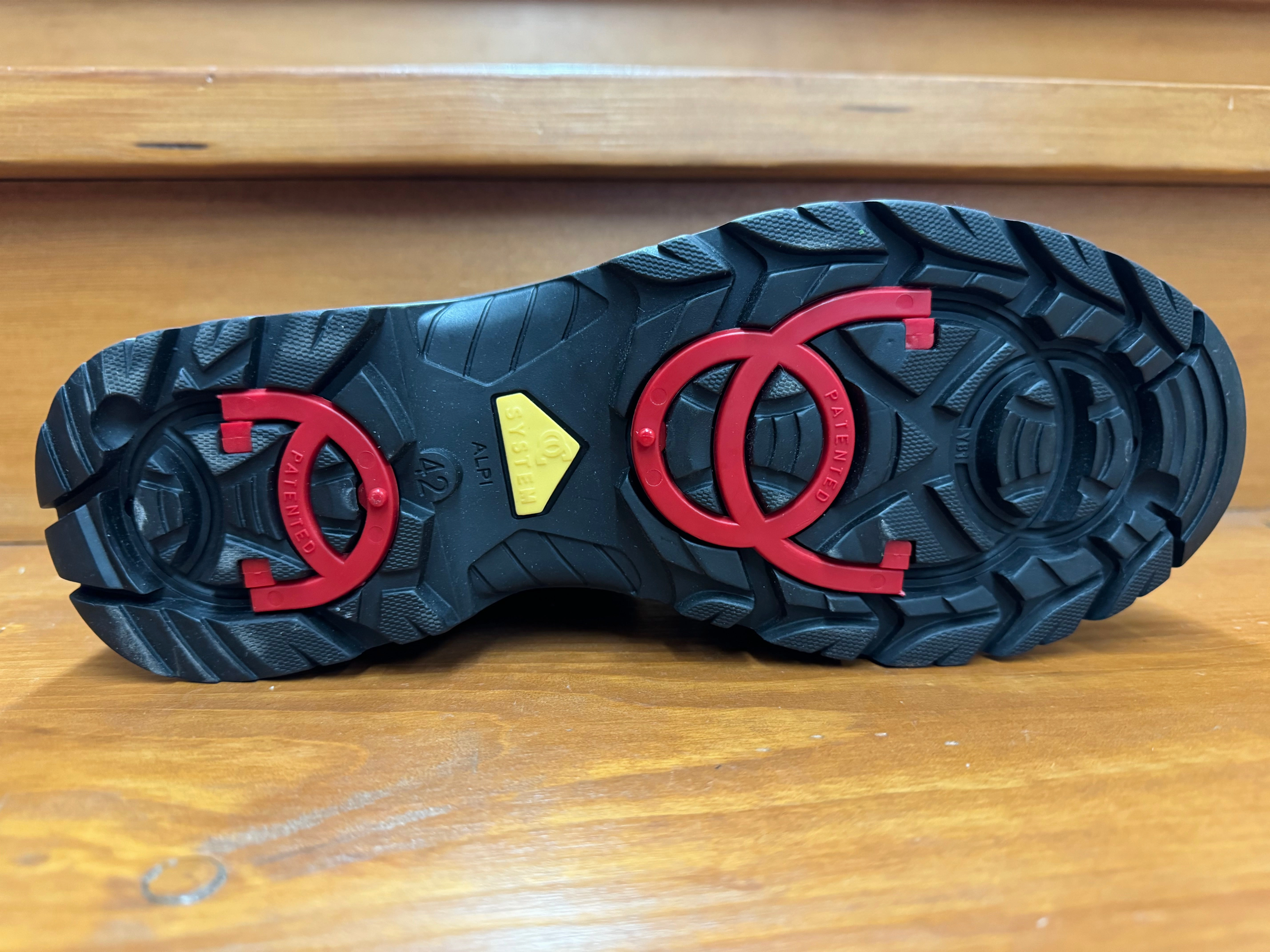 Pause Step Modern Vibe Tundra Logan Boot Tan