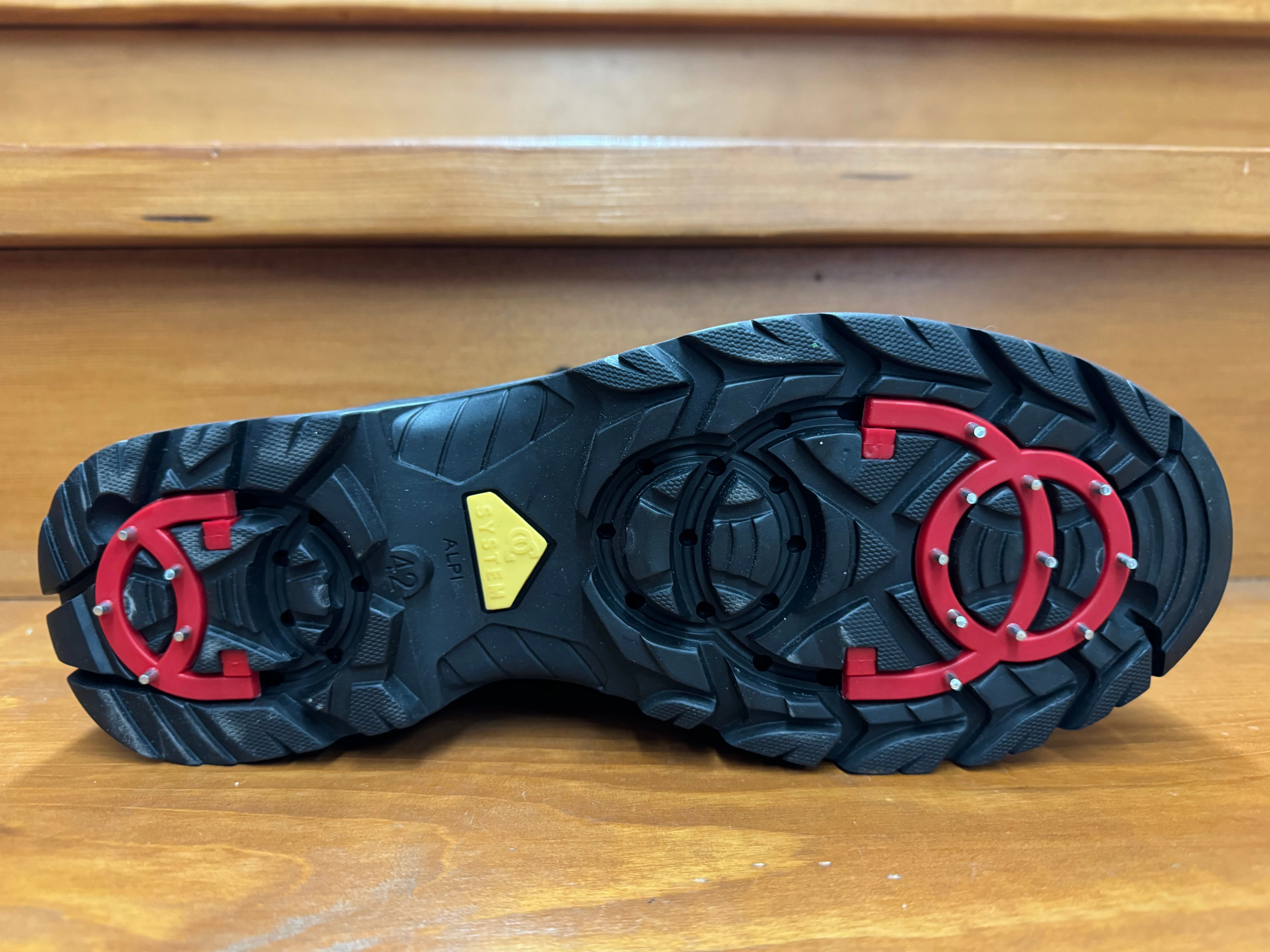 Velcro Strap Market Day Tundra Logan Boot Tan