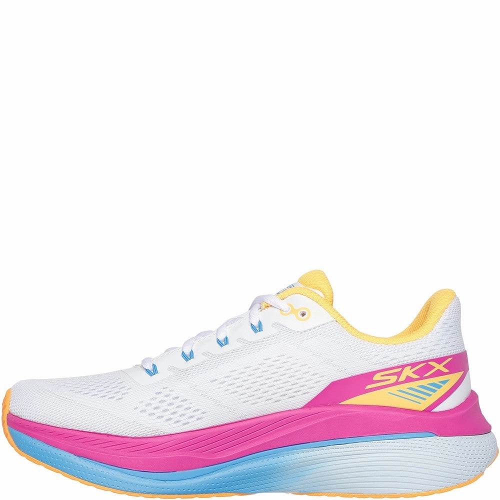 Leap Step Skechers Max Cushioning Propulsion Trainer