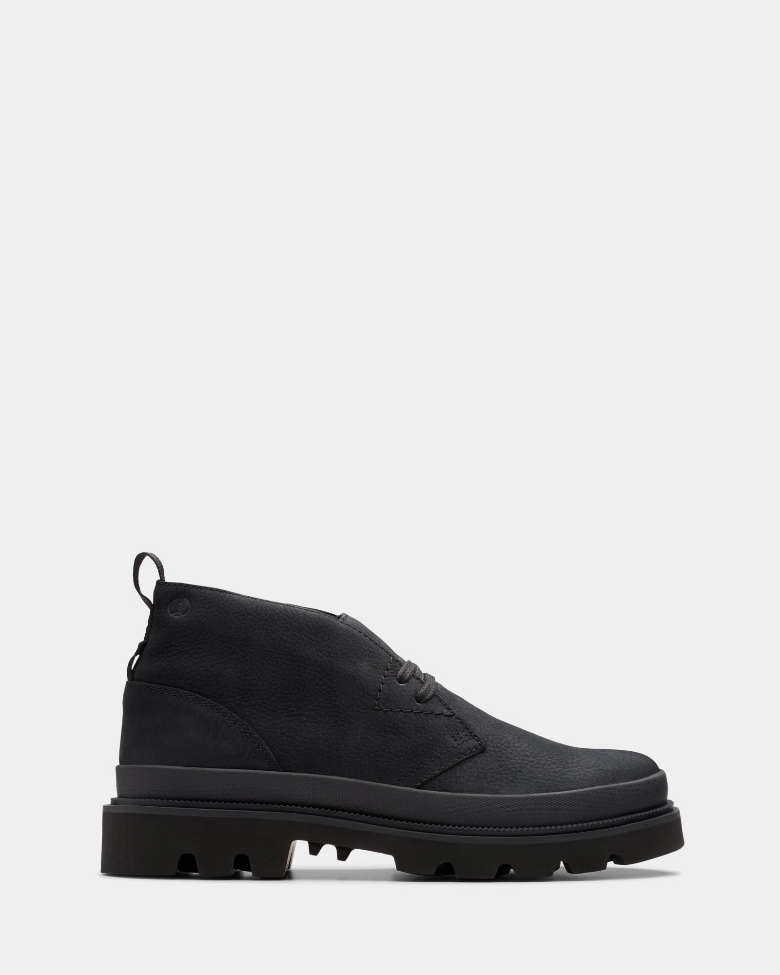 Badell Desert Boot Black Nubuck Bus stop
