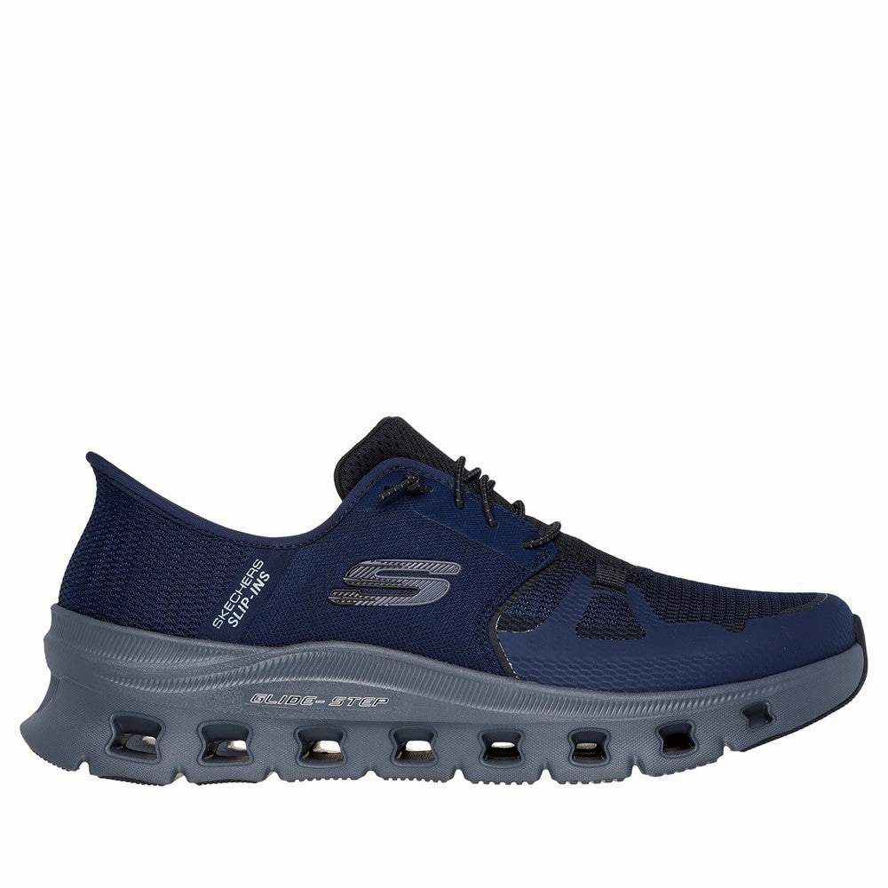 ergonomic Skechers Glide-Step Pro Shoe