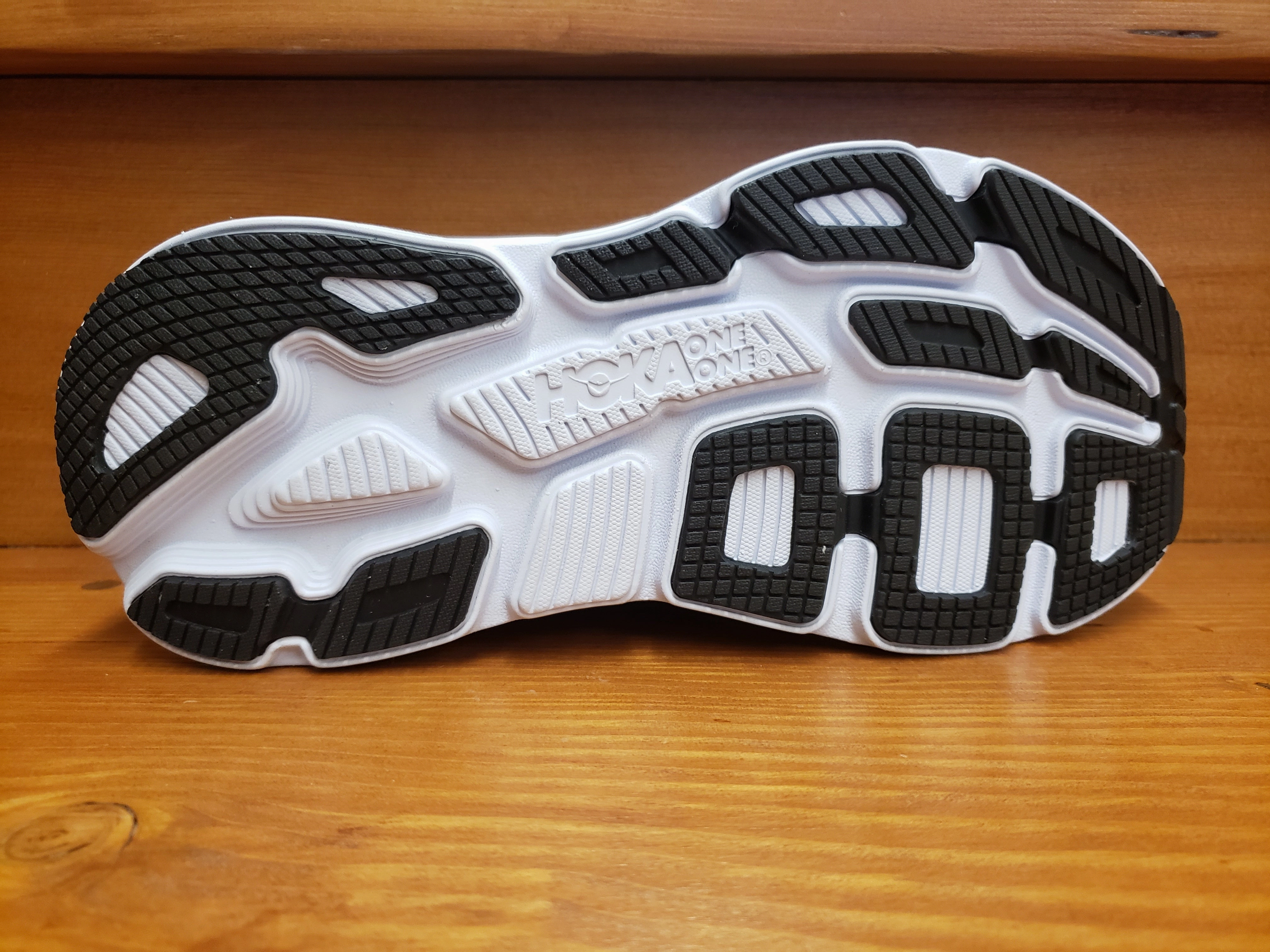 formal - style shoes sprinting footwear Hoka Bondi 7 black/white 1110519BWHT & 1110531BWHT