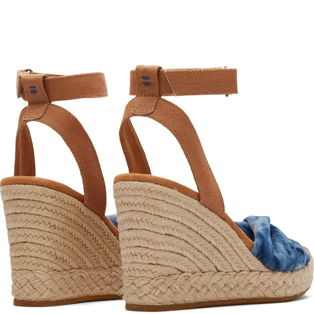 Balanced Step Velcro straps TOMS Marisela Sandal