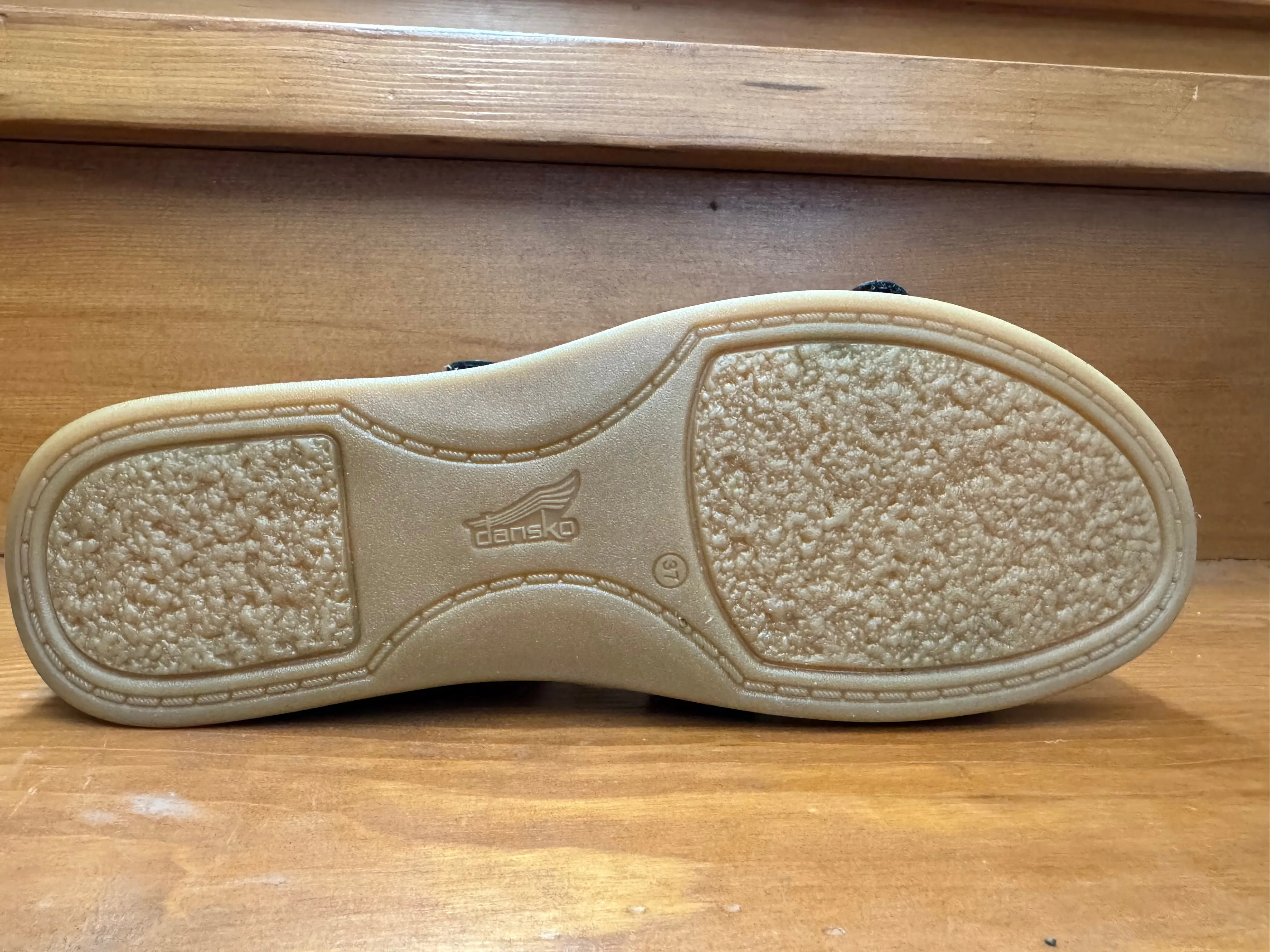 Polished Trim Dansko Campbell Black