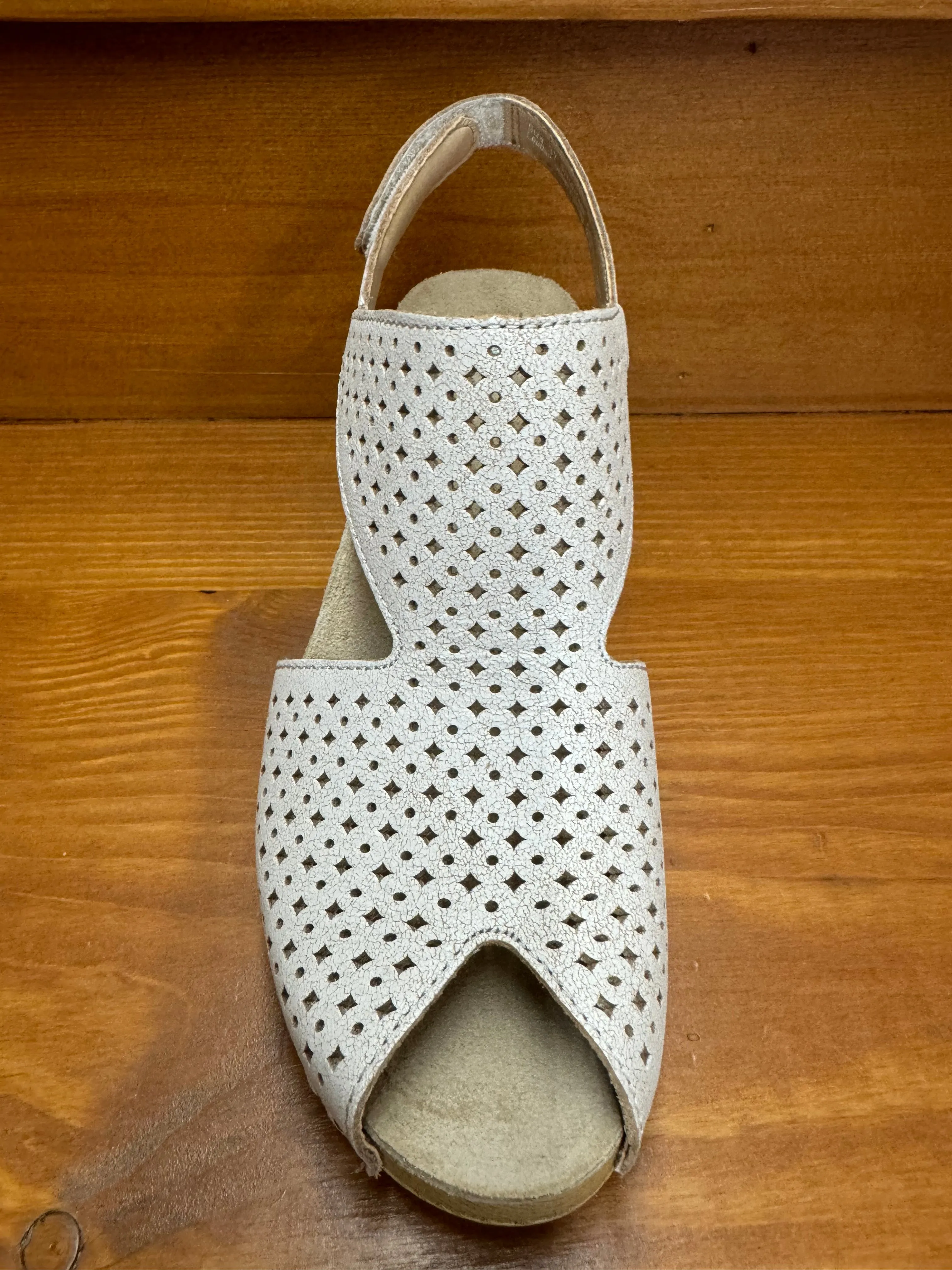 Dansko Teagan White Vintage Leather Shock Step