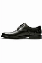 Clarks Un Aldric Lace black Refined Finish Sleek Design