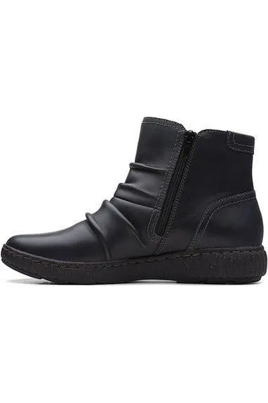 Waterproof Protection Clarks Ladies Boots CarolineOrchid in Black Leather