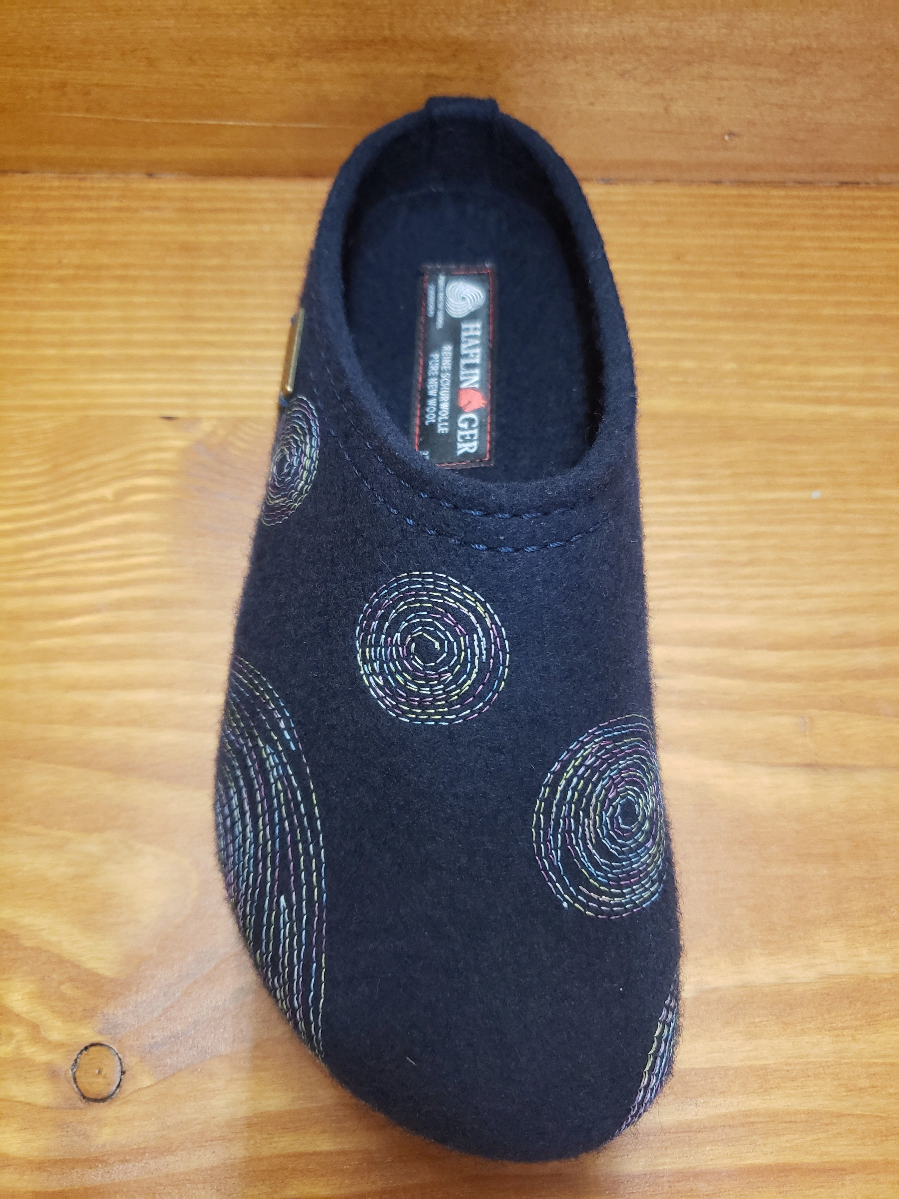 Anti Skid Calm Move Haflinger Spirit Navy 741017-70