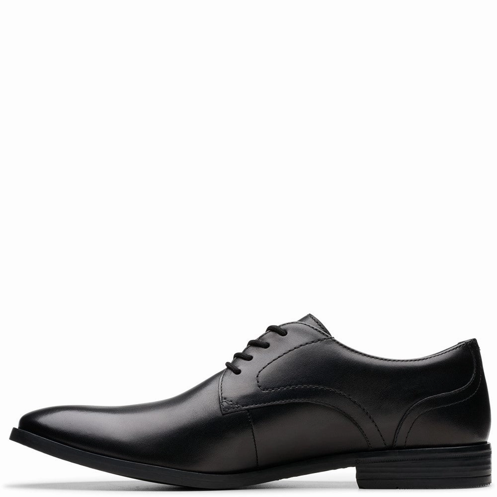 Urban Sleek Clarks Brandon Lace Shoes