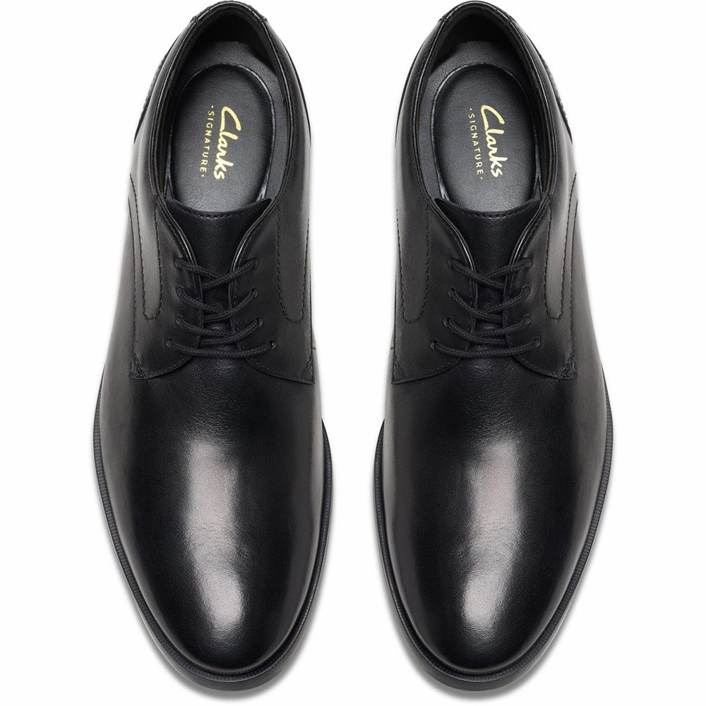 winter warmth Fine Edge Clarks Brandon Lace Shoes