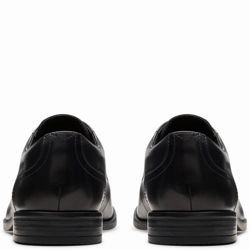 Metro Look Prestige Fit Clarks Brandon Lace Shoes