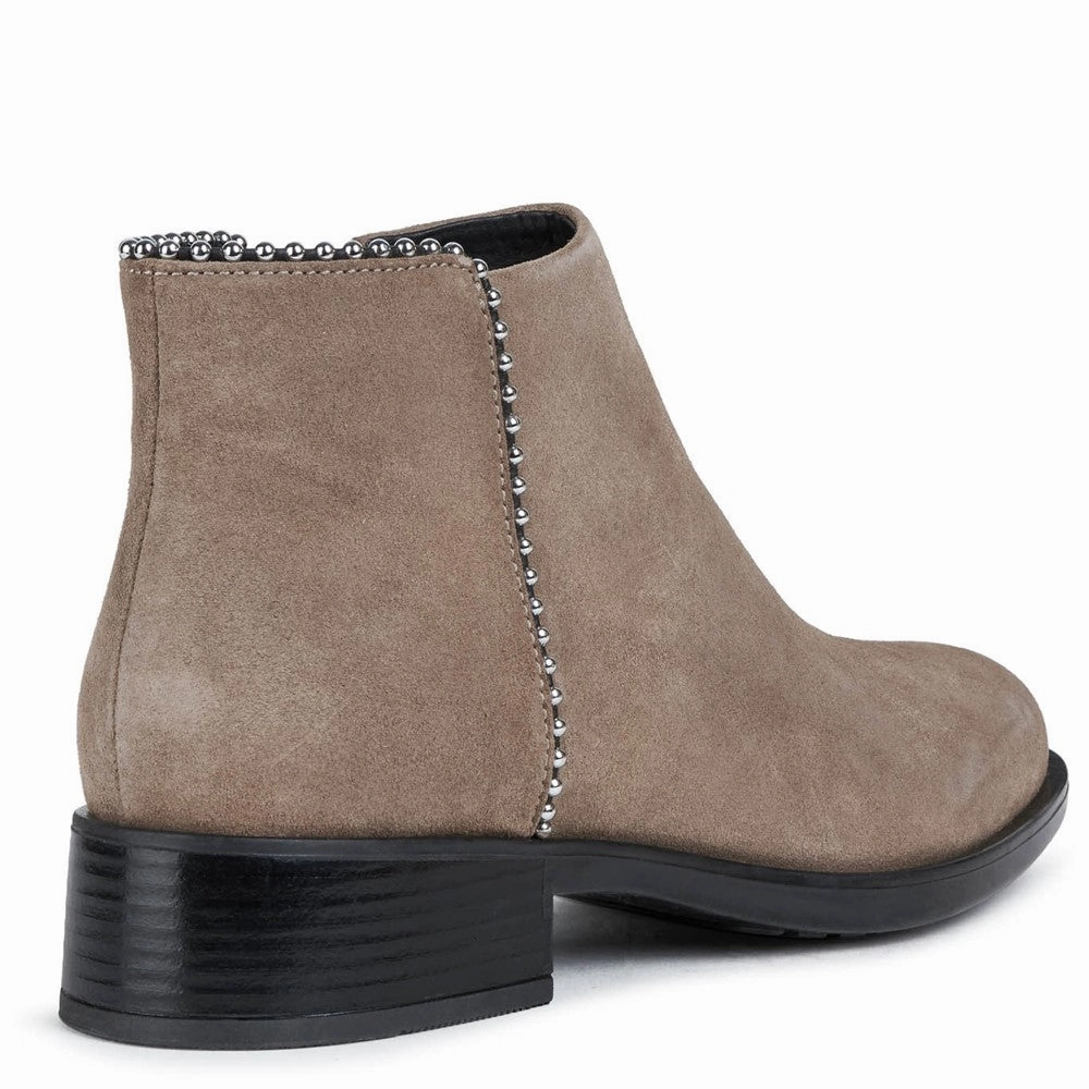 Modern Silhouette Track Hike Geox Resia Zip Up Boots