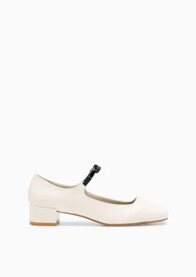 Baraka Ballerinas Ivory Shoes Like Asics Novablast