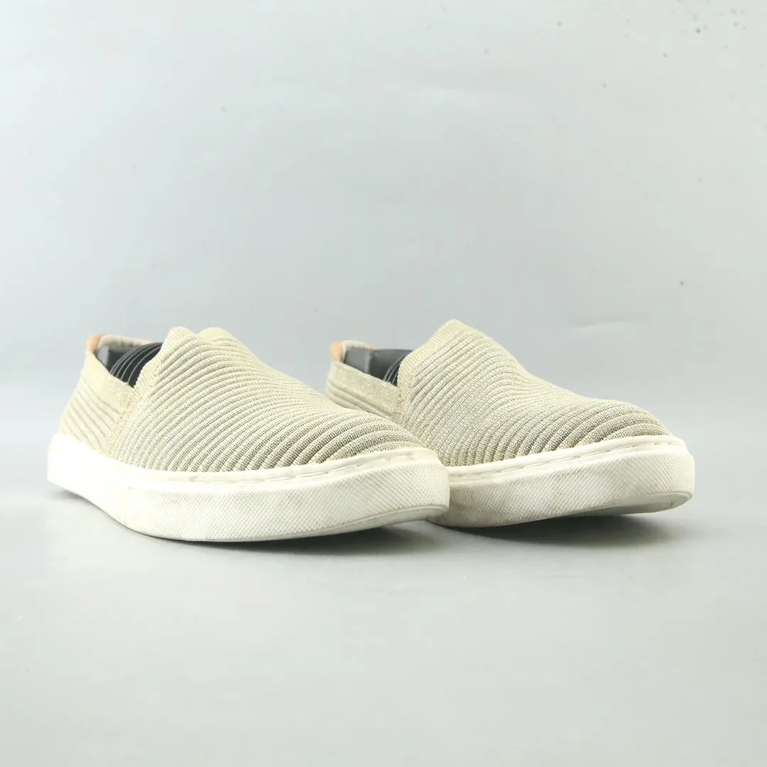 KELLY & KATIE . Most Comfortable Casual Oxford Shoes