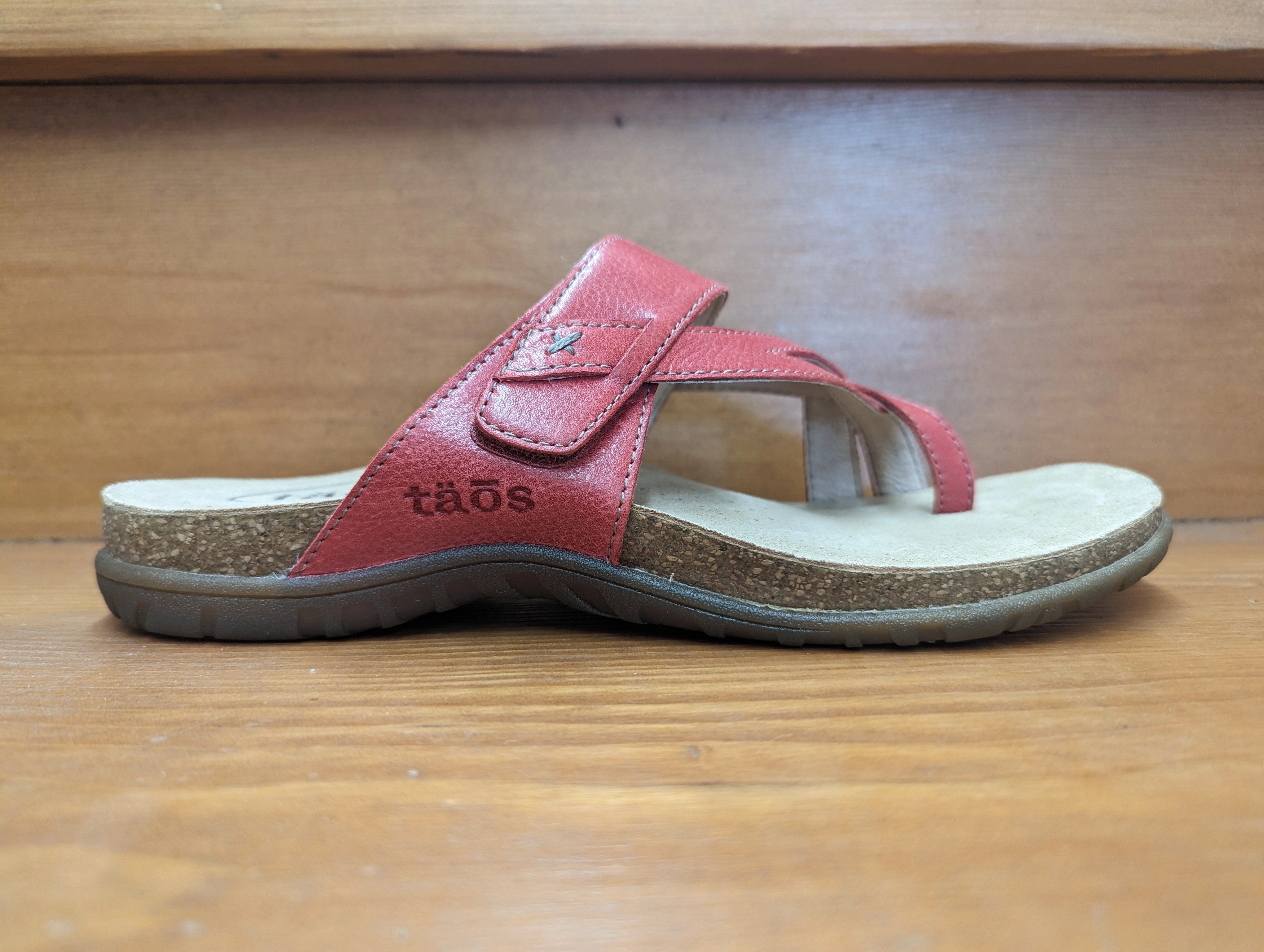 All Day Seasonal Footwear Taos Perfect Red