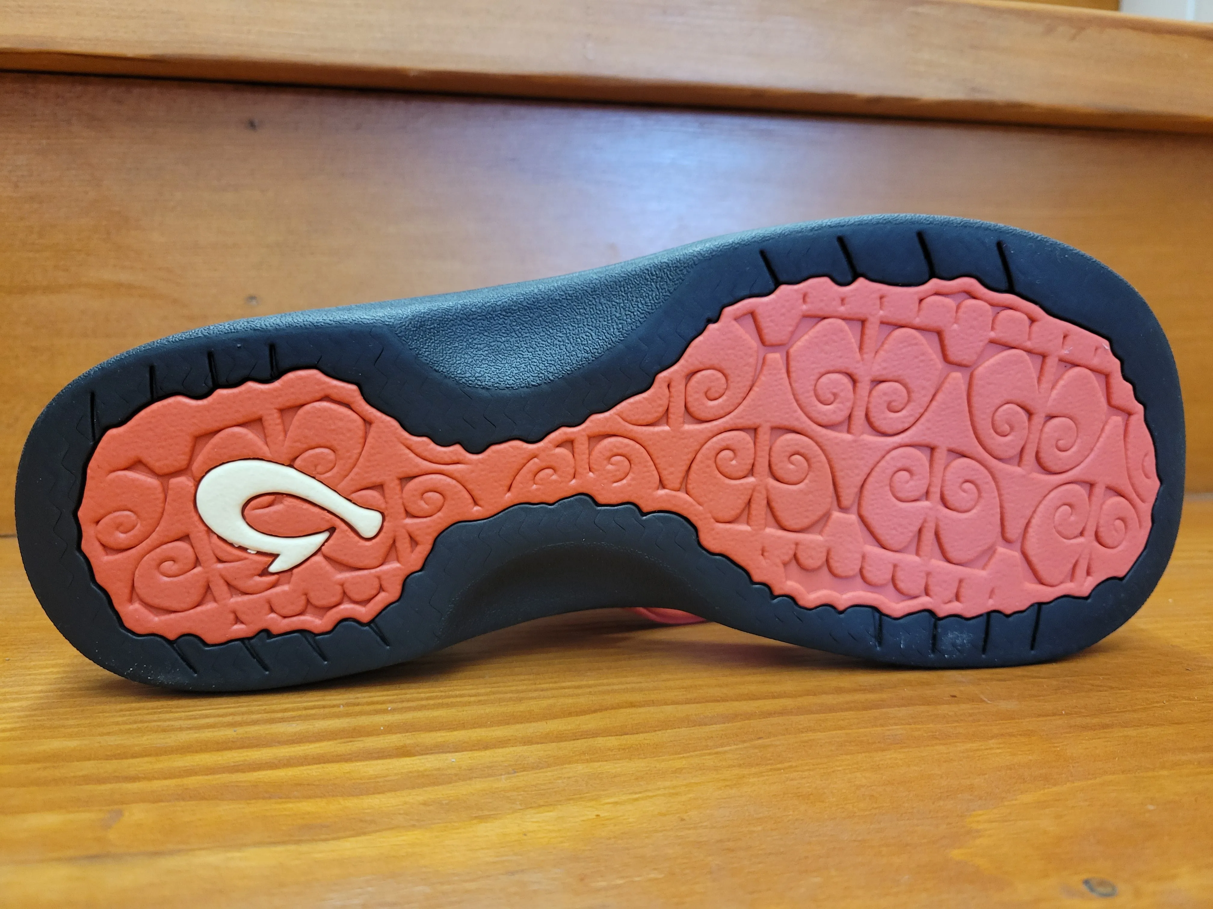 Olukai Ohana flip flop Hot Coral 20110-HC40 Comfortable Footwear For Outdoors Sun Play