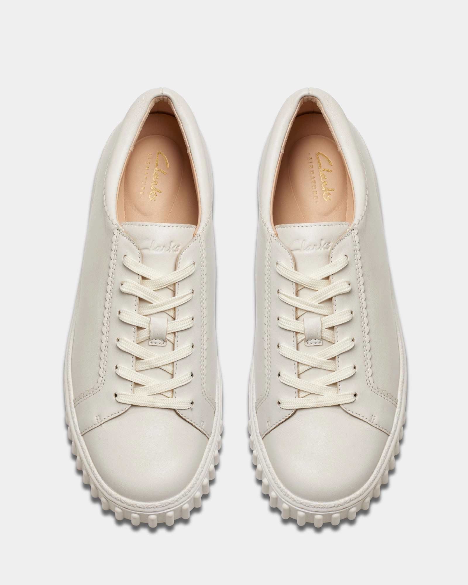 Mayhill Walk Off White Leather Indoor Comfort