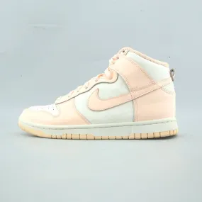 Hard Toe Sneakers NIKE DUNK HIGH