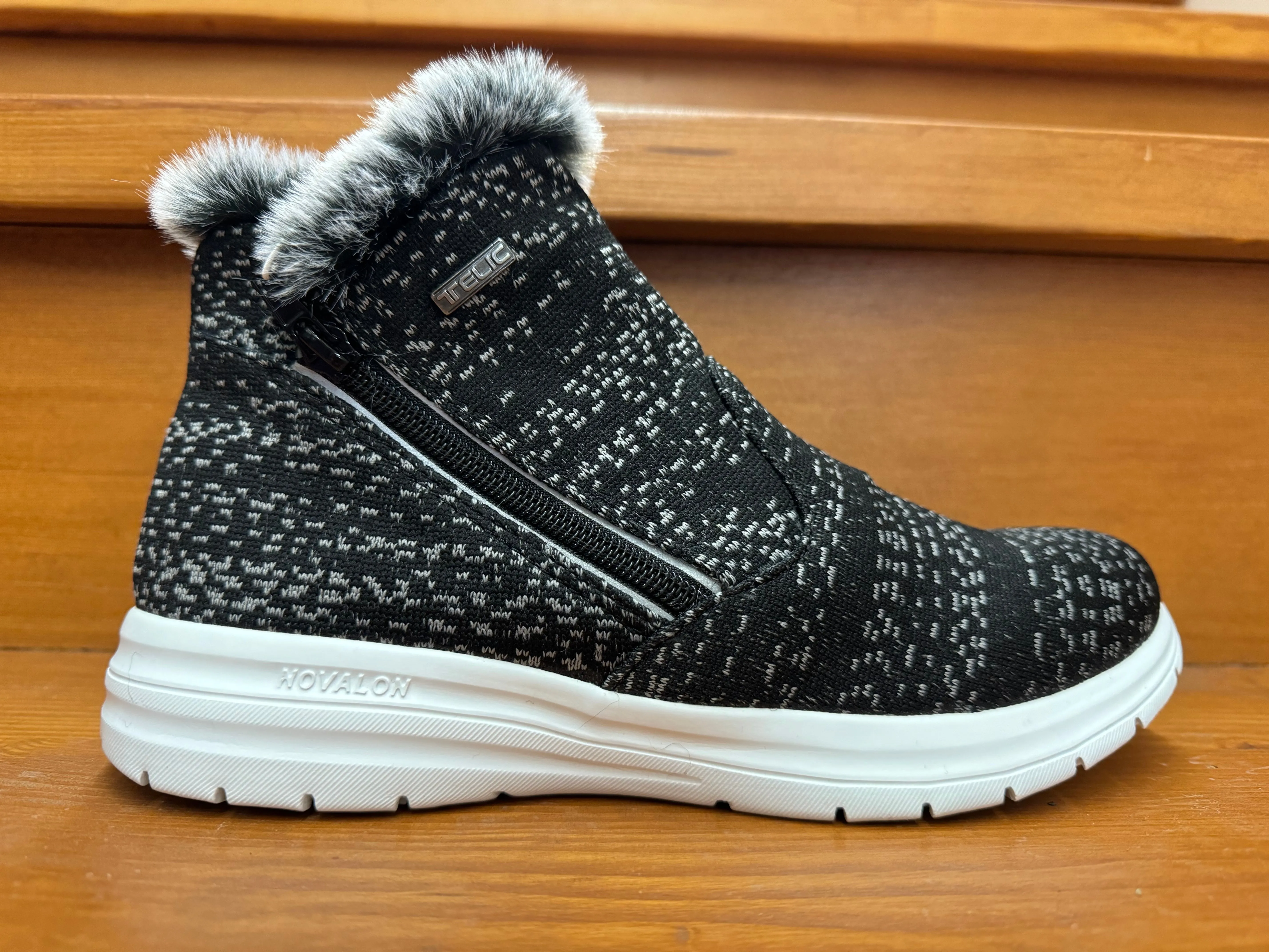 Telic Apres Recovery Boot Black Granite Day Style