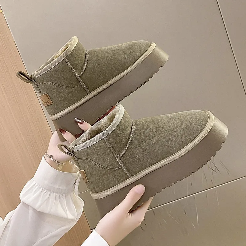 Slip On Snow Boot Winter Women Short Plush Warm Snow Boots Casual Shoes 2022 New Suede Fur Chelsea Ankle Boots Flats Platform Ladies Shoes Botas