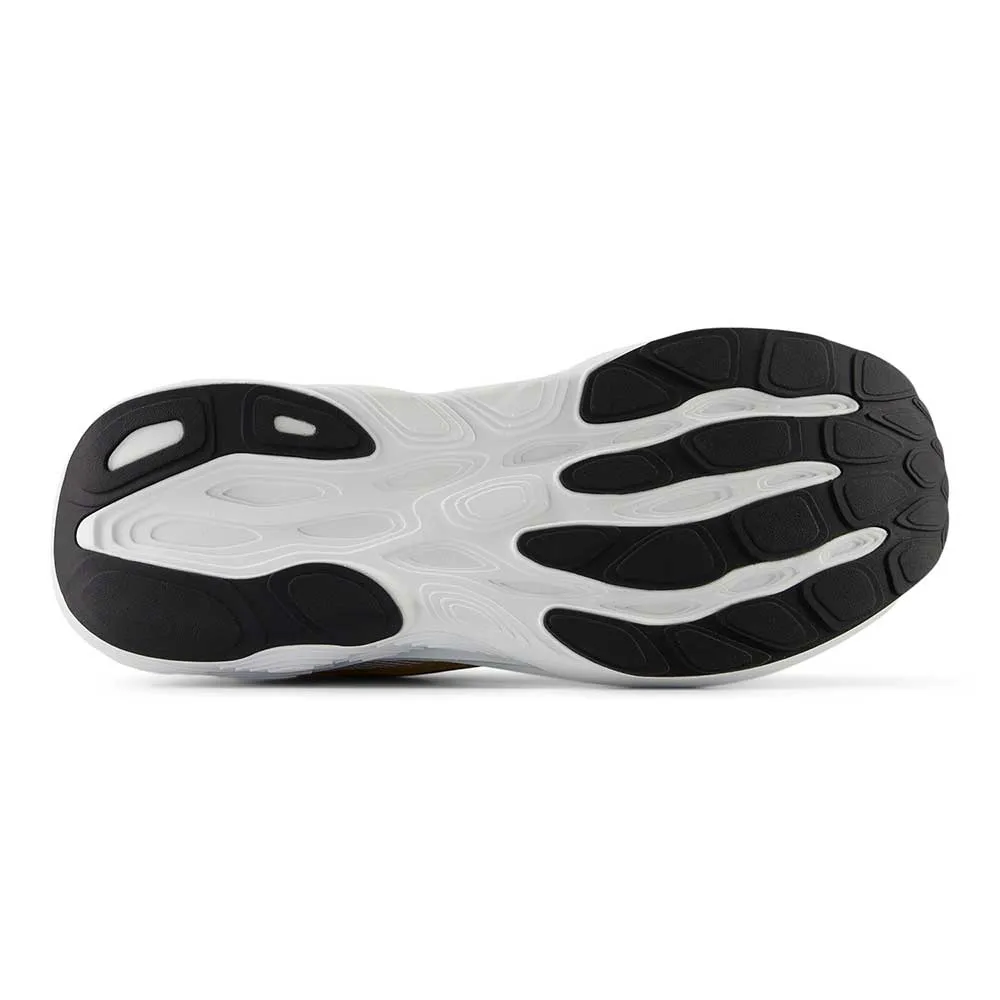 Men's Fresh Foam X 880v15 Running Shoe - Dried Apricot/White - Regular (D) New Balance Standing Shoes