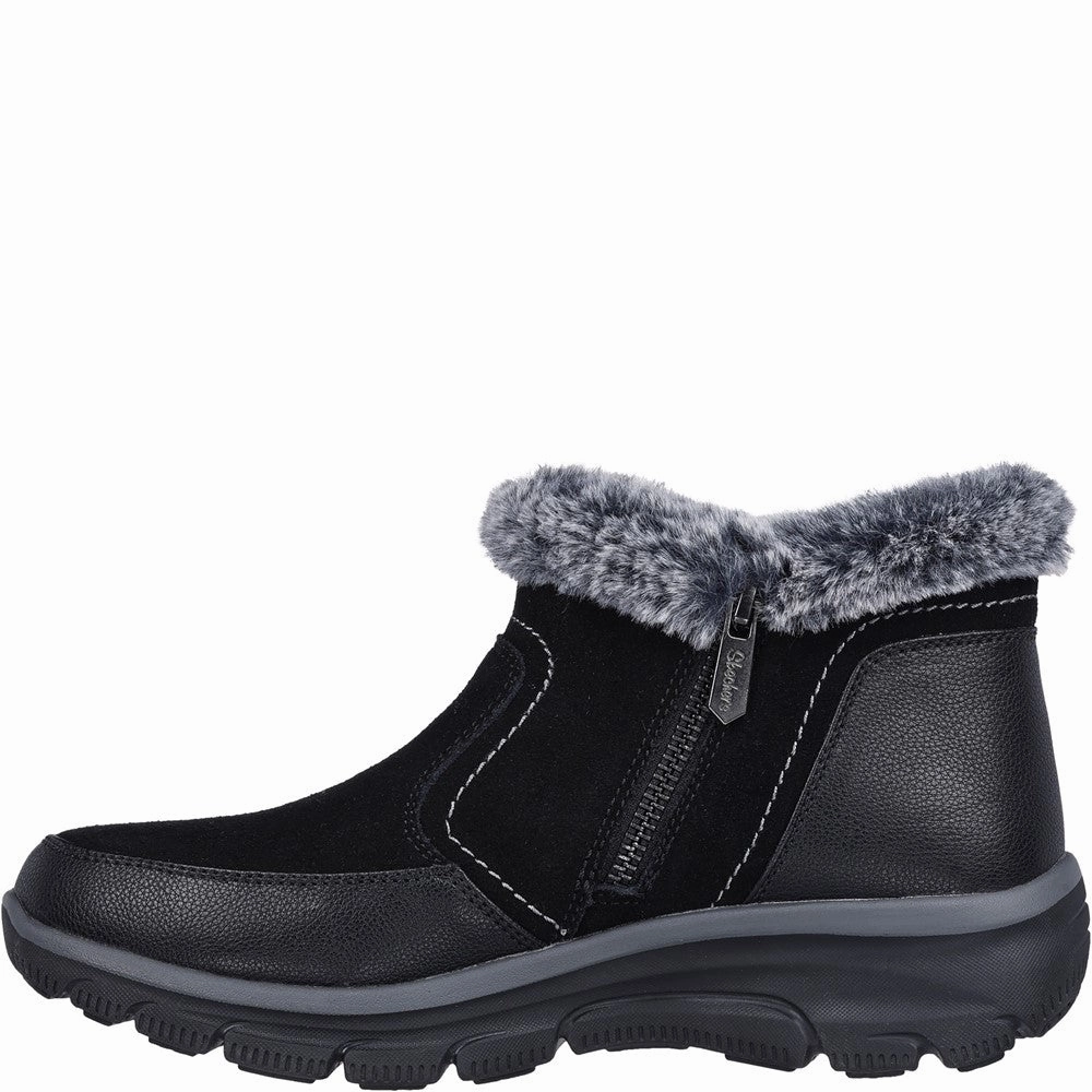 Adventure Gear Easy to Wear Skechers Easy Going Warm Escape Ankle Boots
