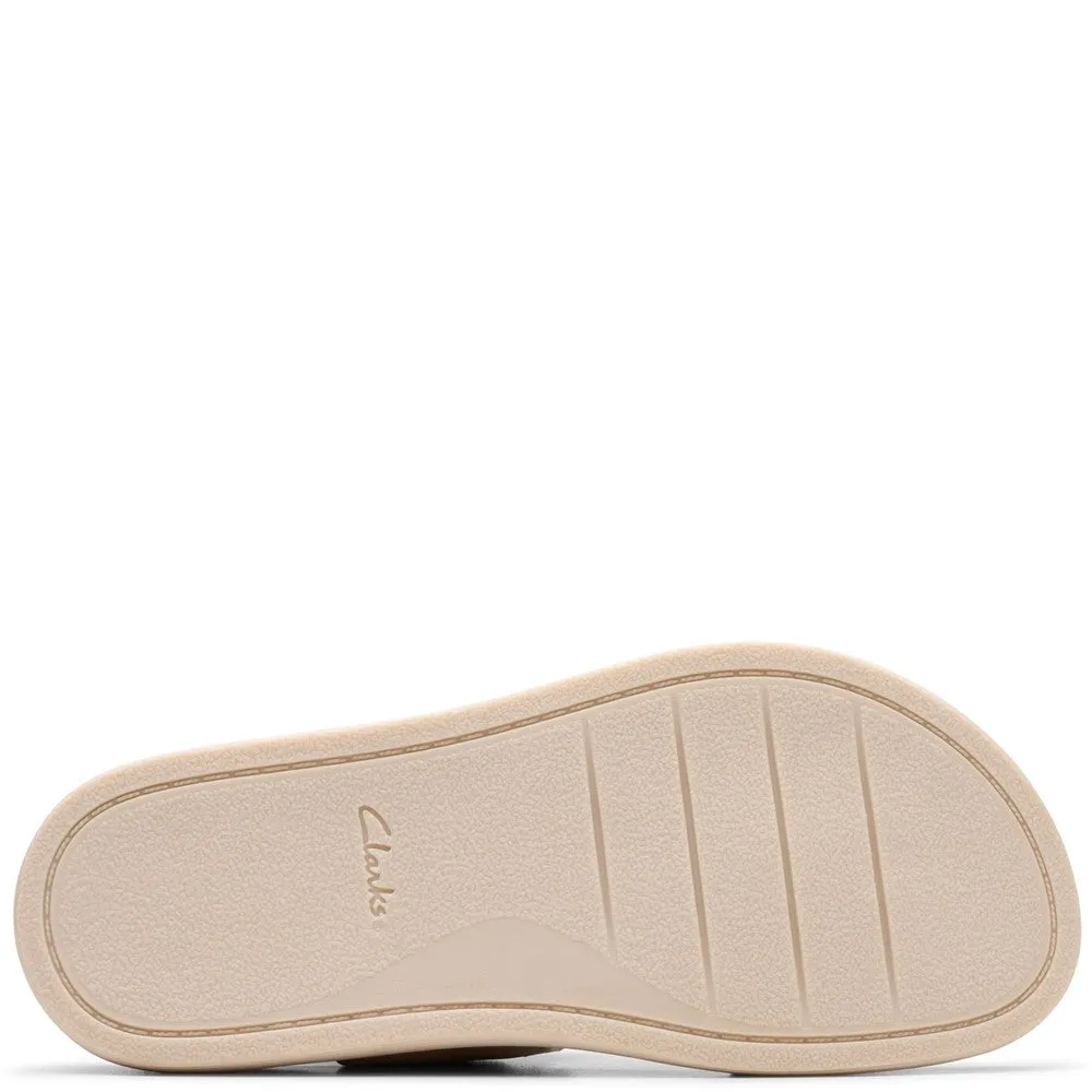 Outdoor Friendly Clarks Arwell Glide Sandals