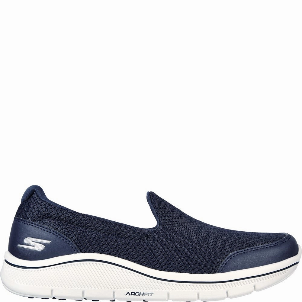 Skechers Go Golf Arch Fit Walk Golf Shoes running on grass shoes