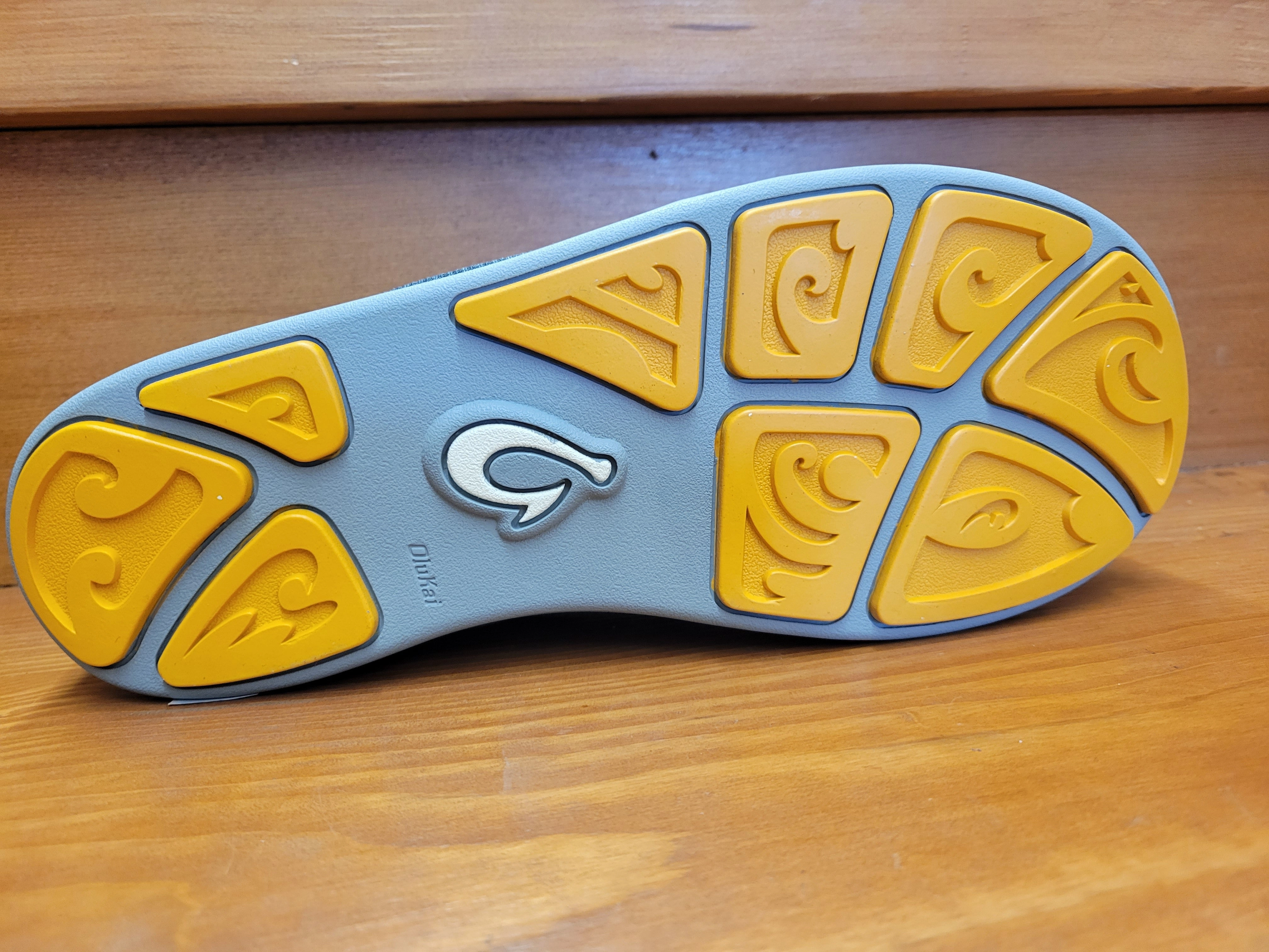 Olukai Nohea Mesh Dark Shadow 10188-4242 Quiet Walk