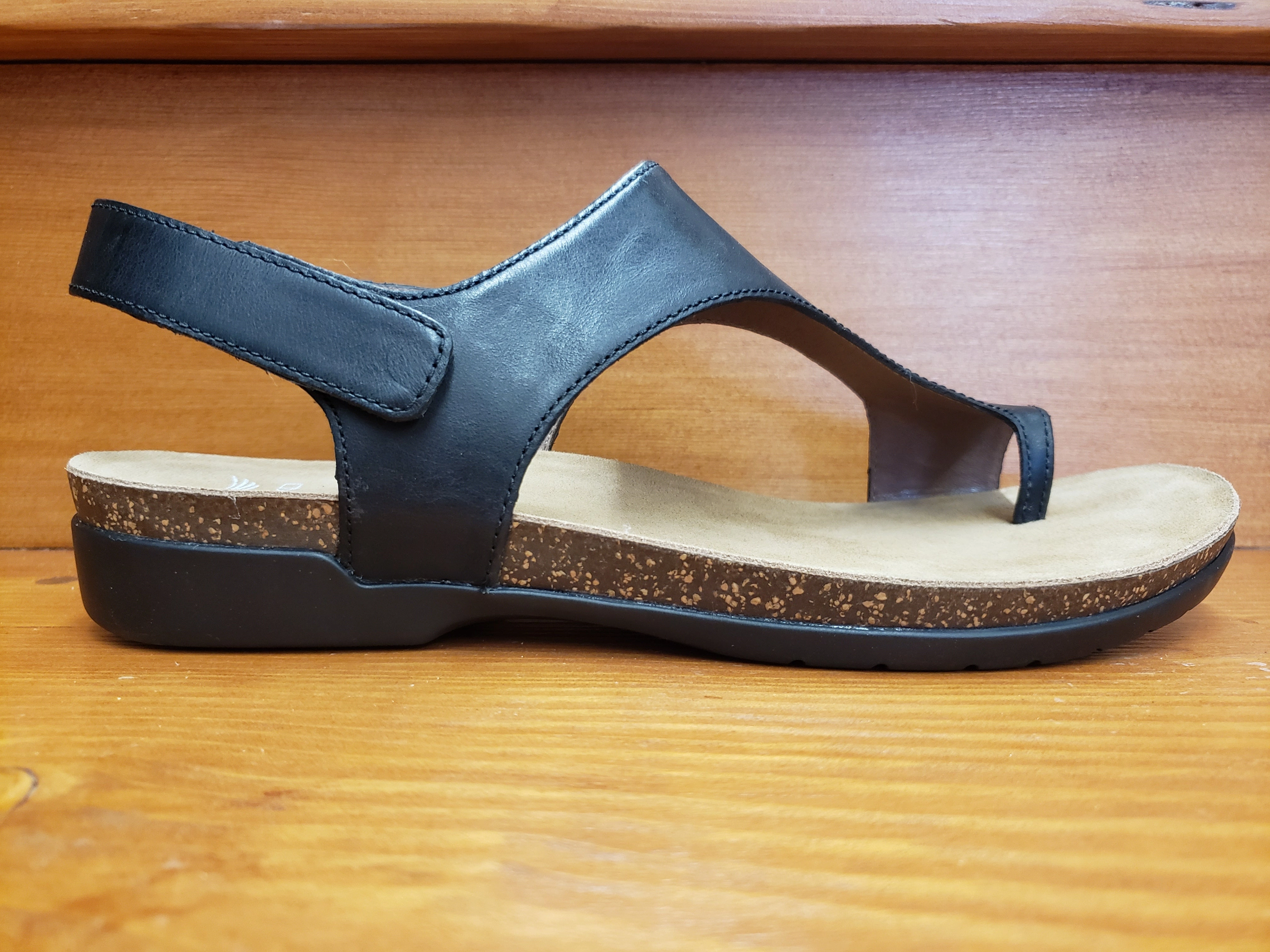 All Day Comfortable Sole Dansko Reece Black Waxy Burnished leather